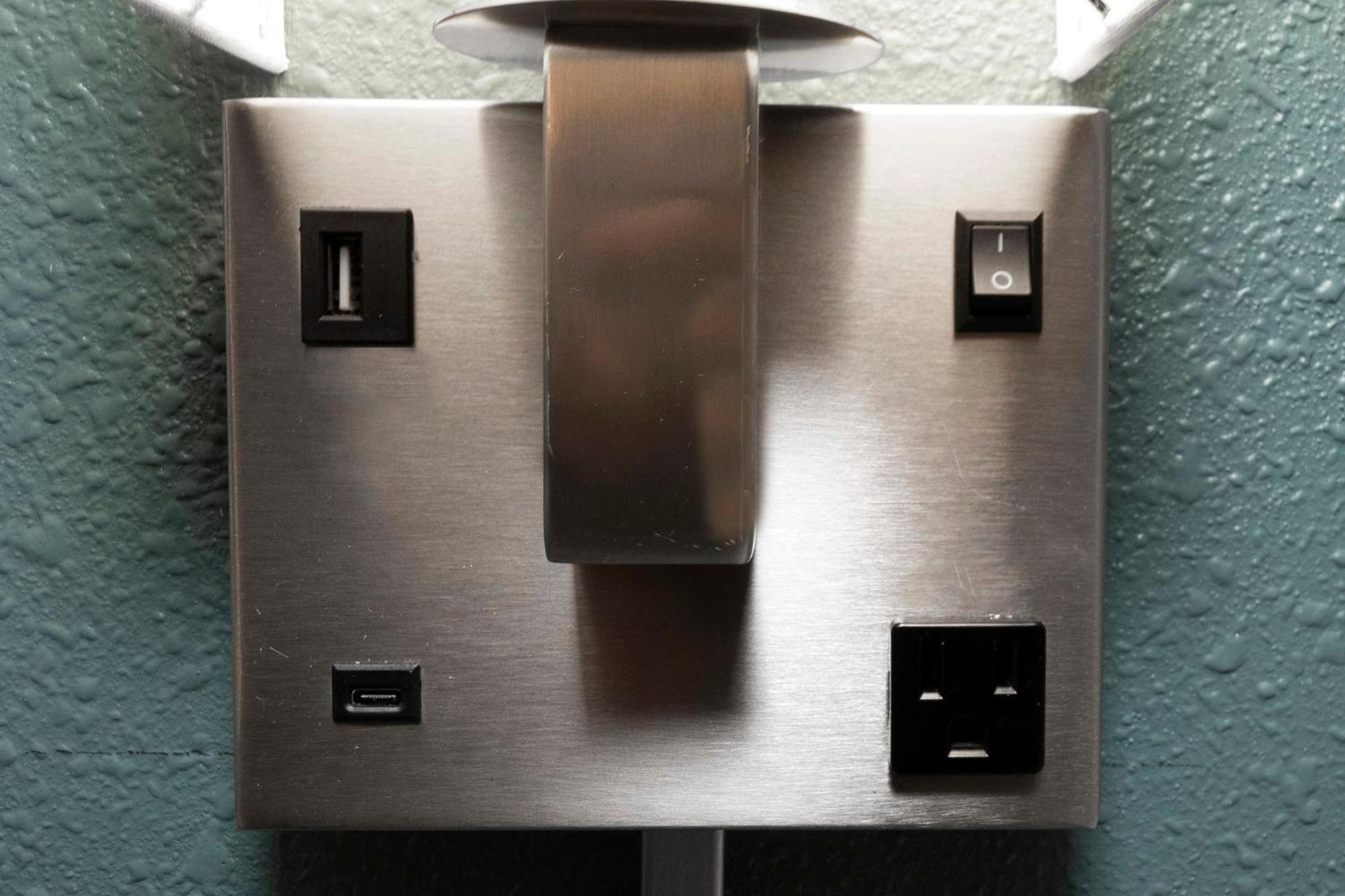 Superior Room with Two Double Beds Smoke Free,1620211477:JPEG