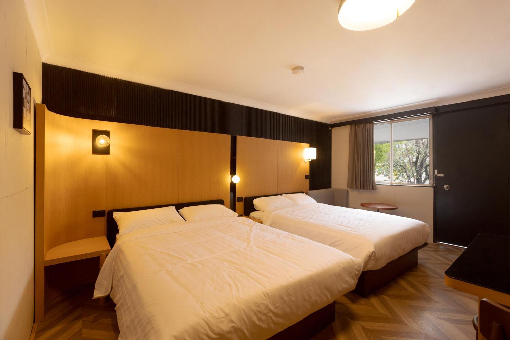 Deluxe Queen Room with Two Queen Beds,1622016394:JPEG