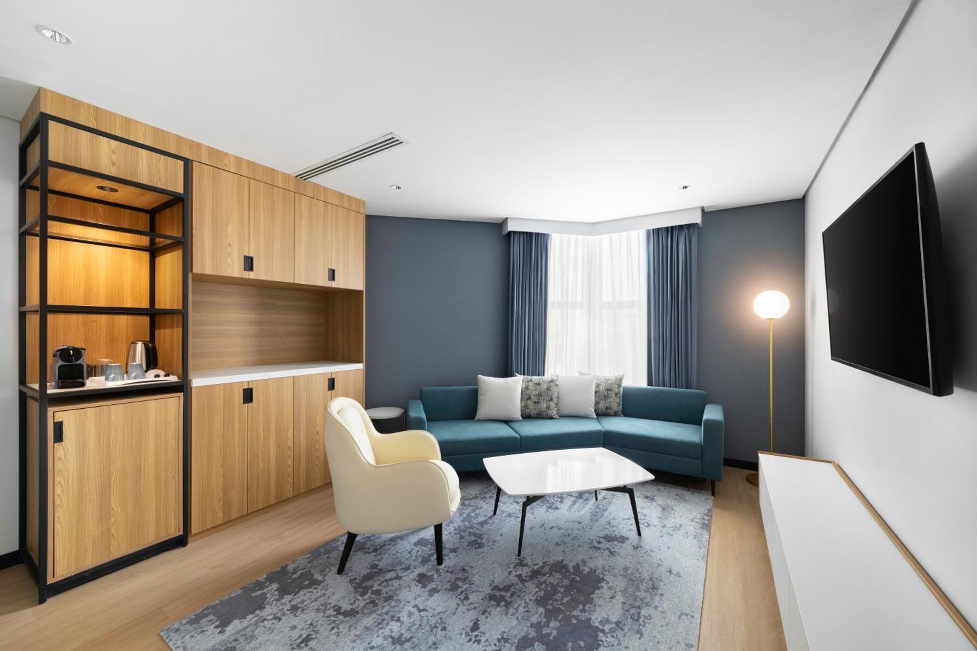One-Bedroom Suite,1622022463:JPEG
