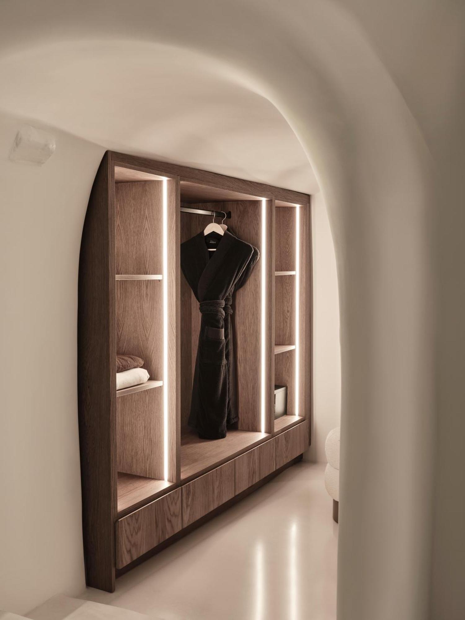 Elegant Suite Caldera View,1622873867:JPEG