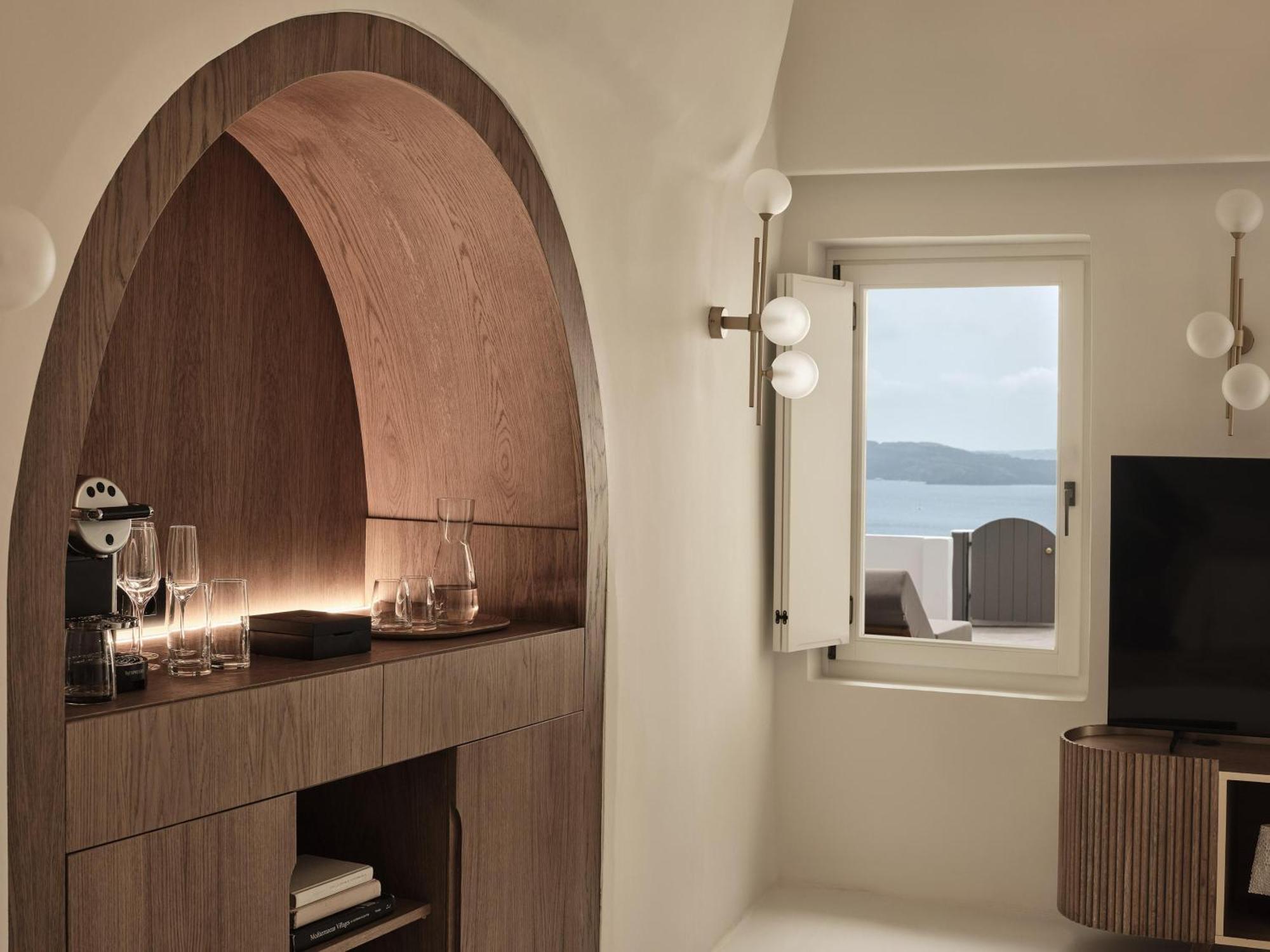 Elegant Suite Caldera View,1622873869:JPEG