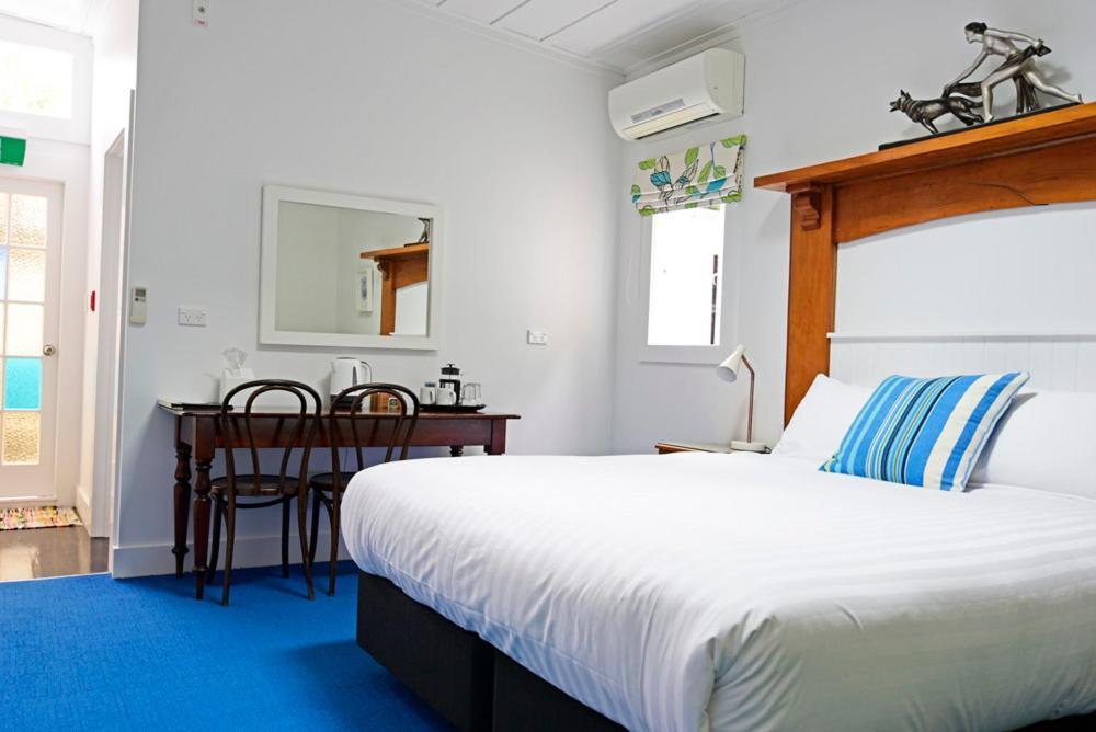 Deluxe King Studio,1622876595:JPEG