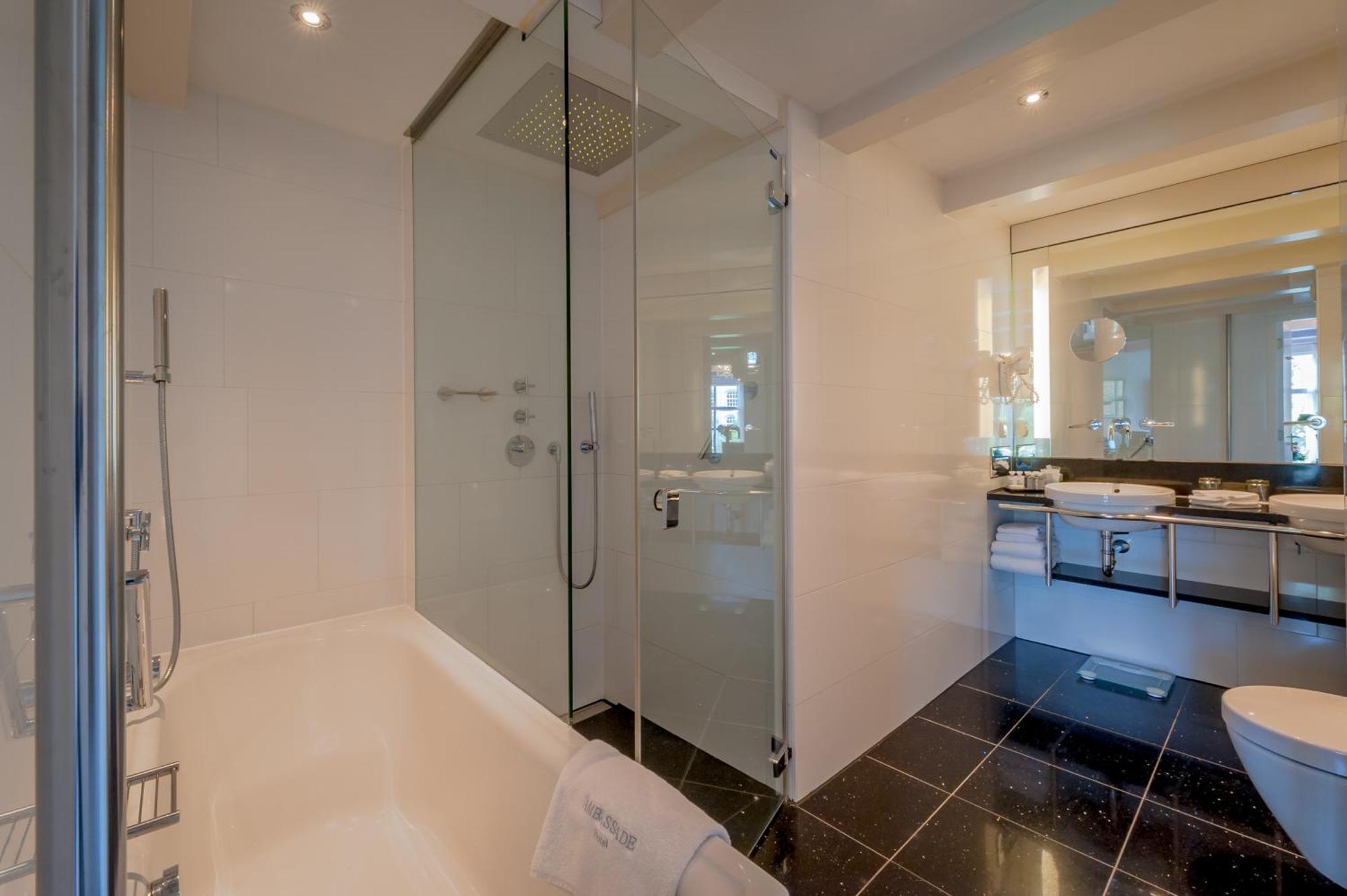 Superior Deluxe Double Room Canal View