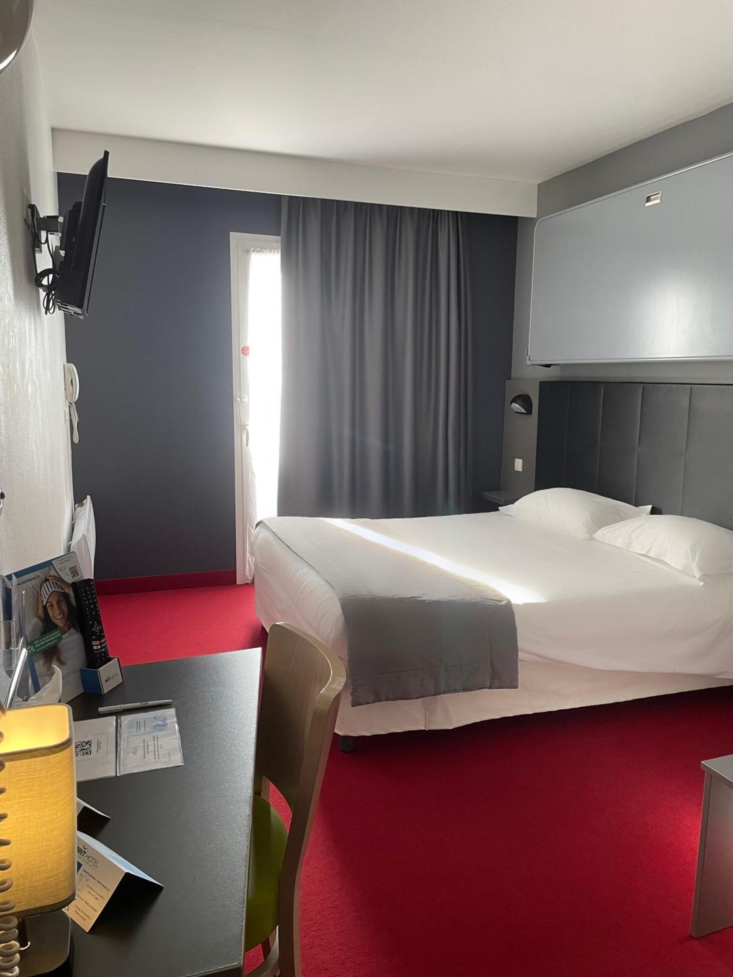 Comfort Room,1696620685:JPEG