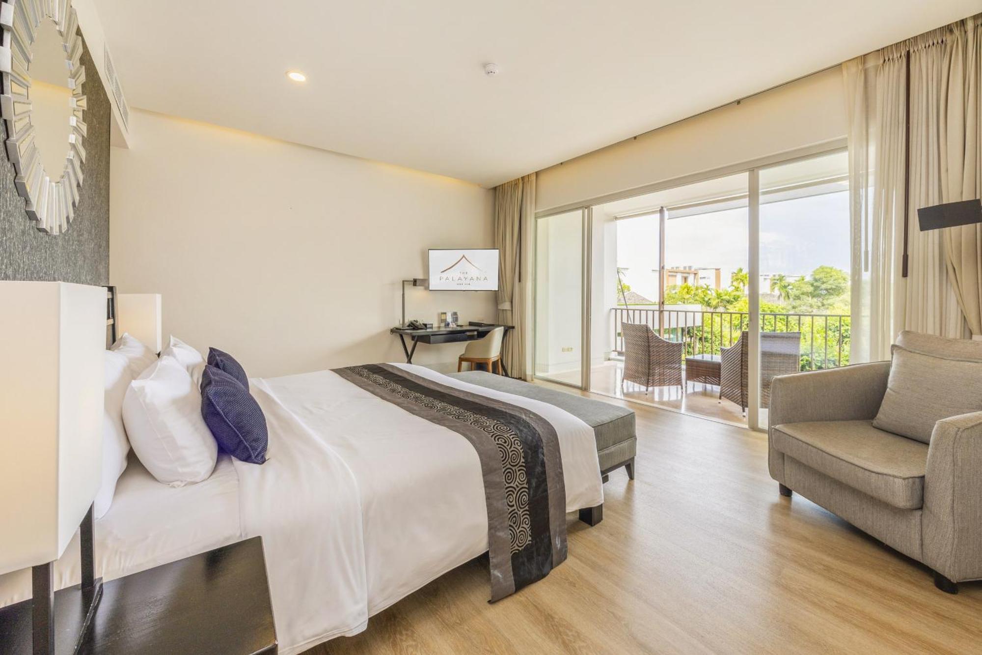 Deluxe Double or Twin Room Garden View