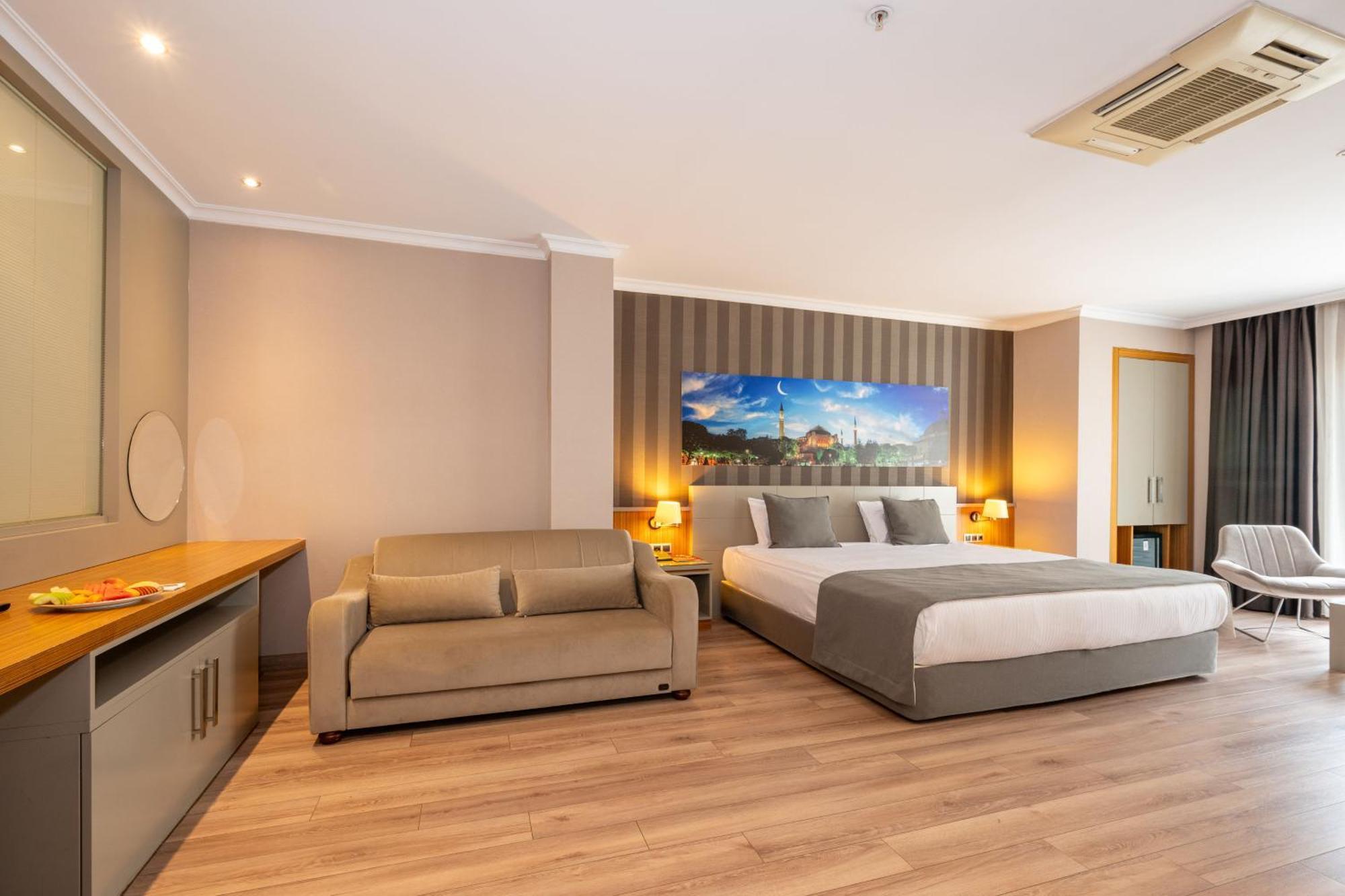 Executive Room