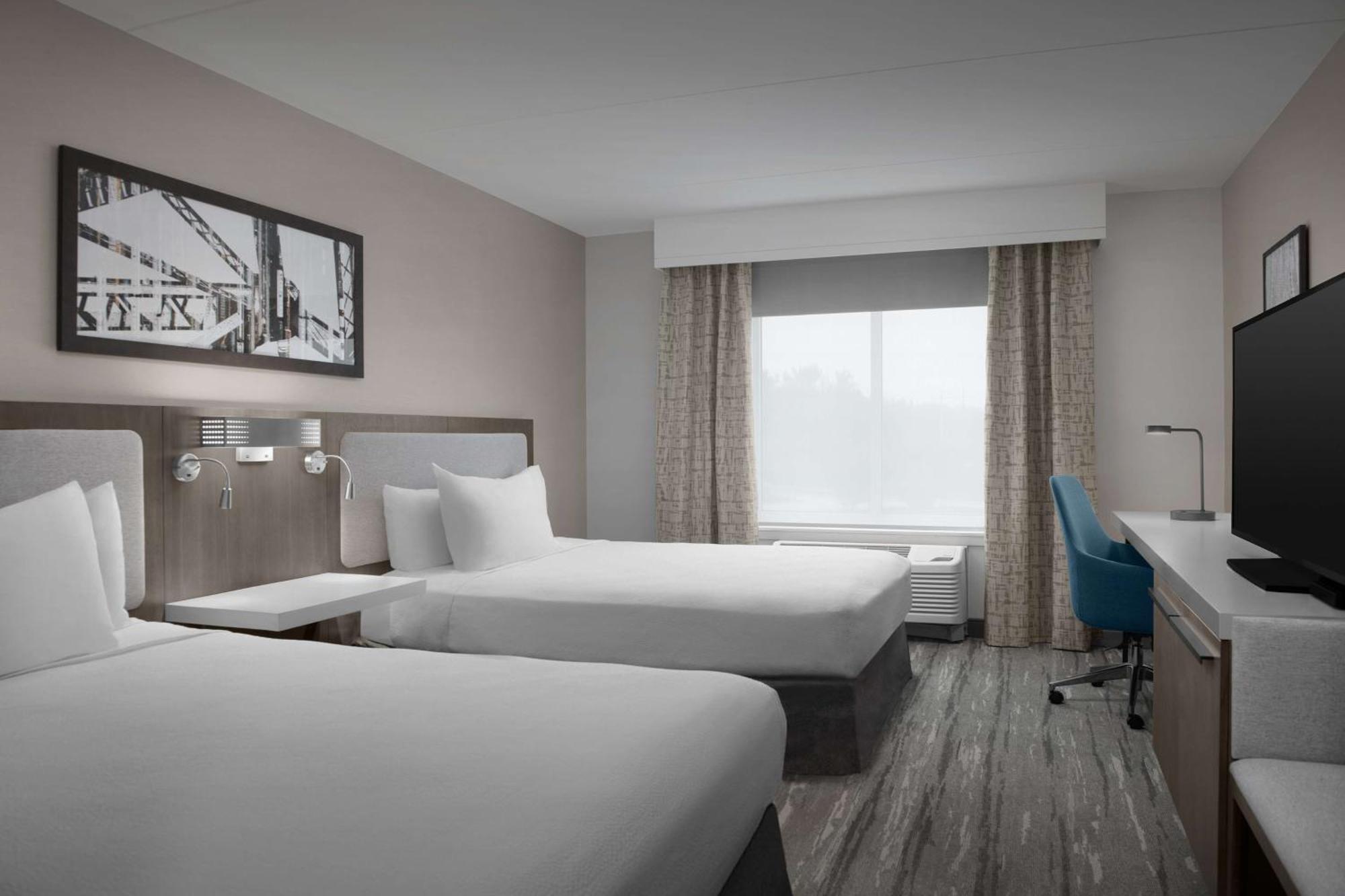 Queen Room Two Queen Beds