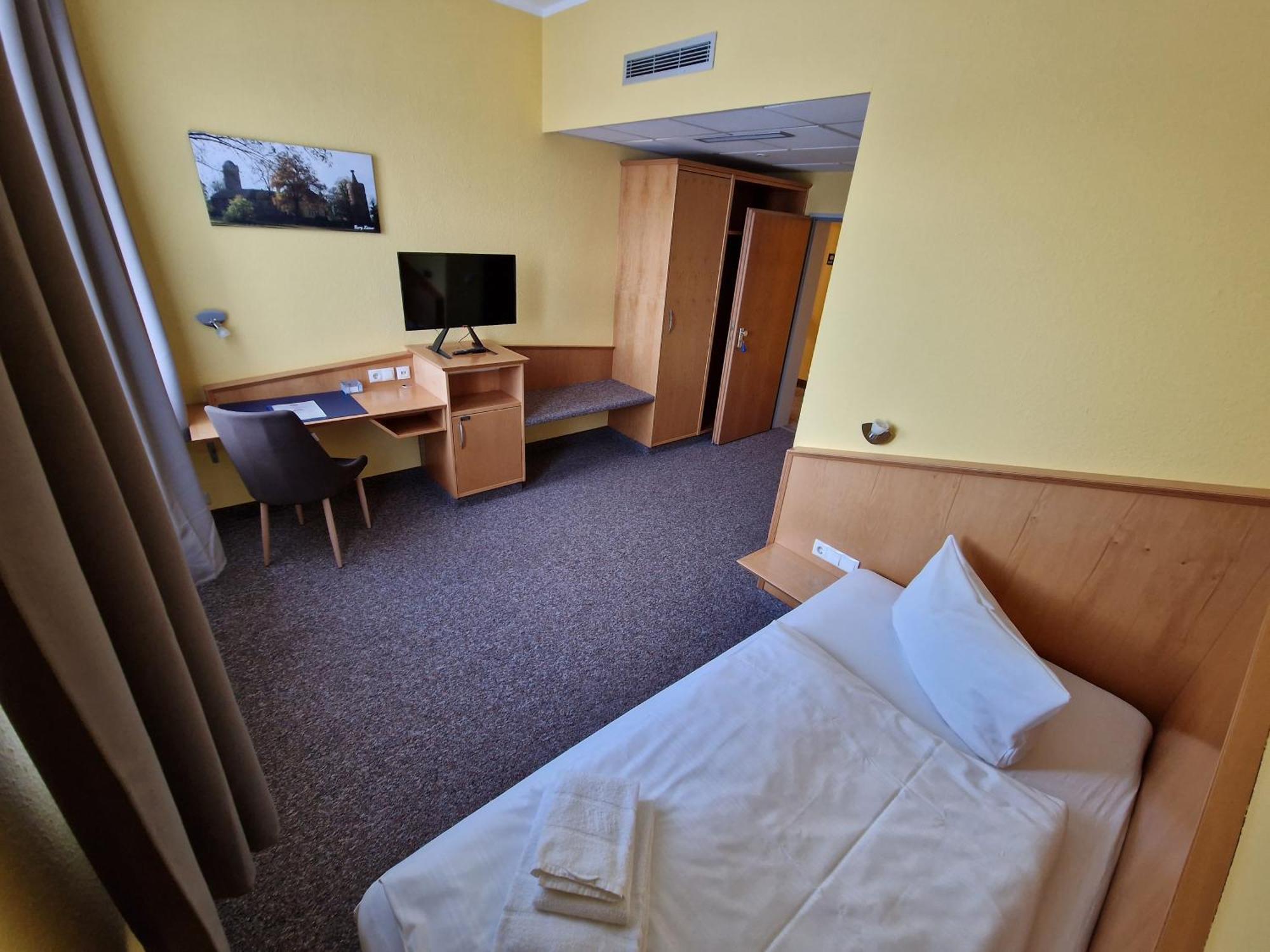 Single Room