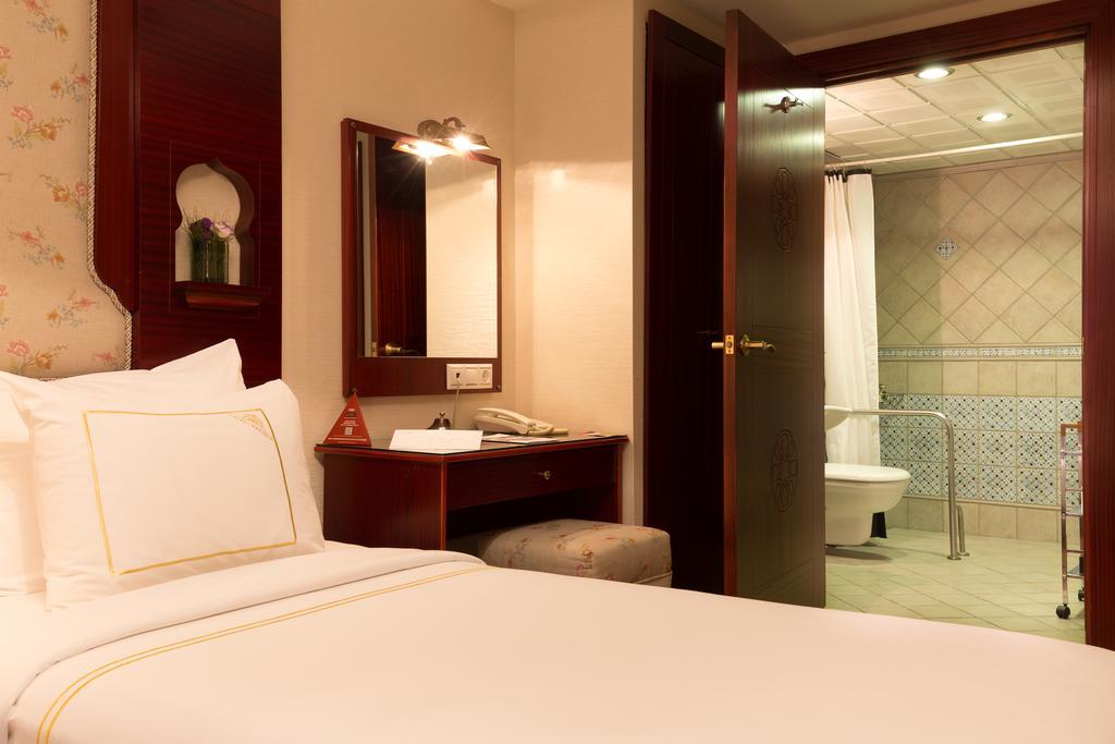 Twin Room - Disability Access,162665307:JPEG