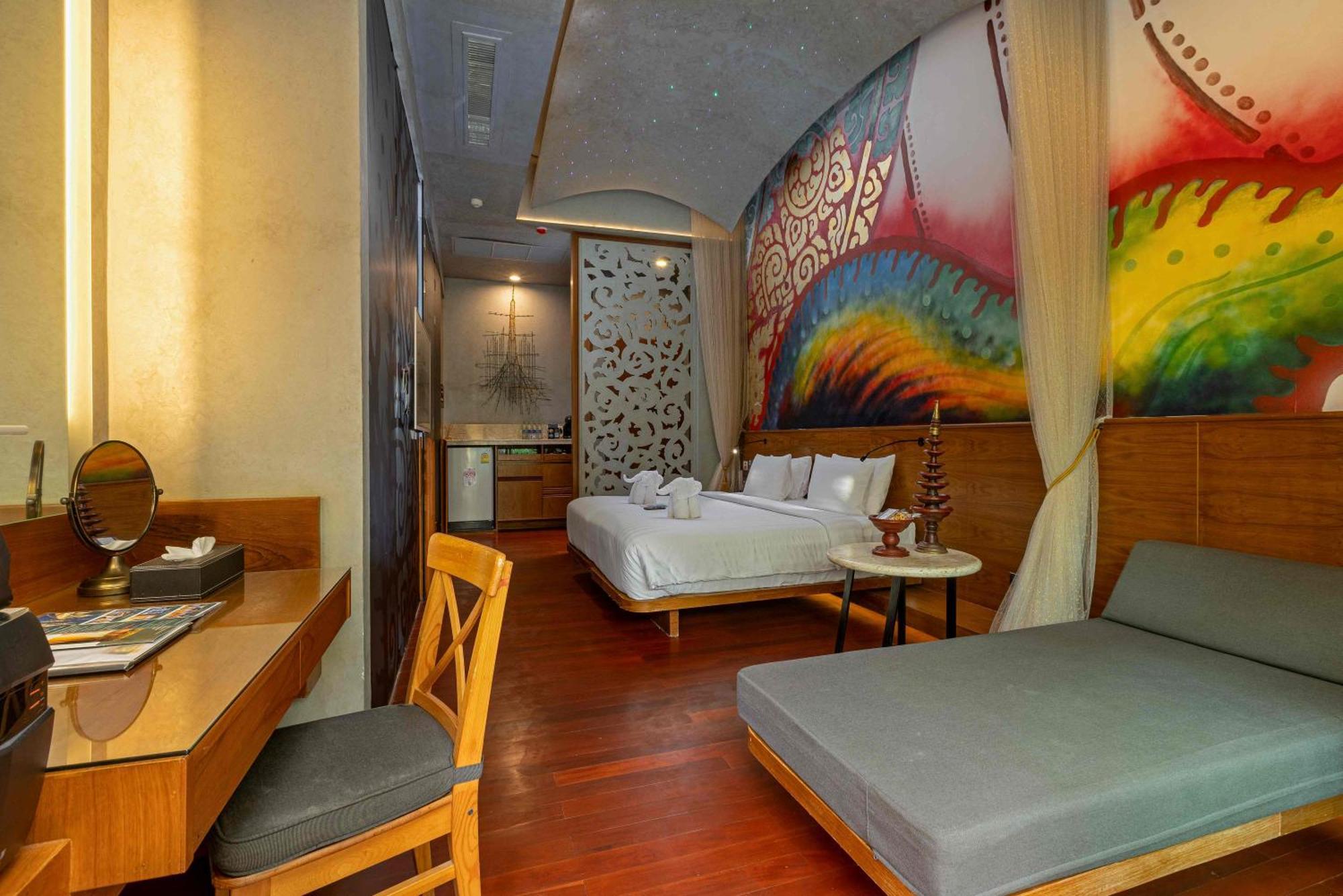 Double or Twin Room Swimming Pool Access