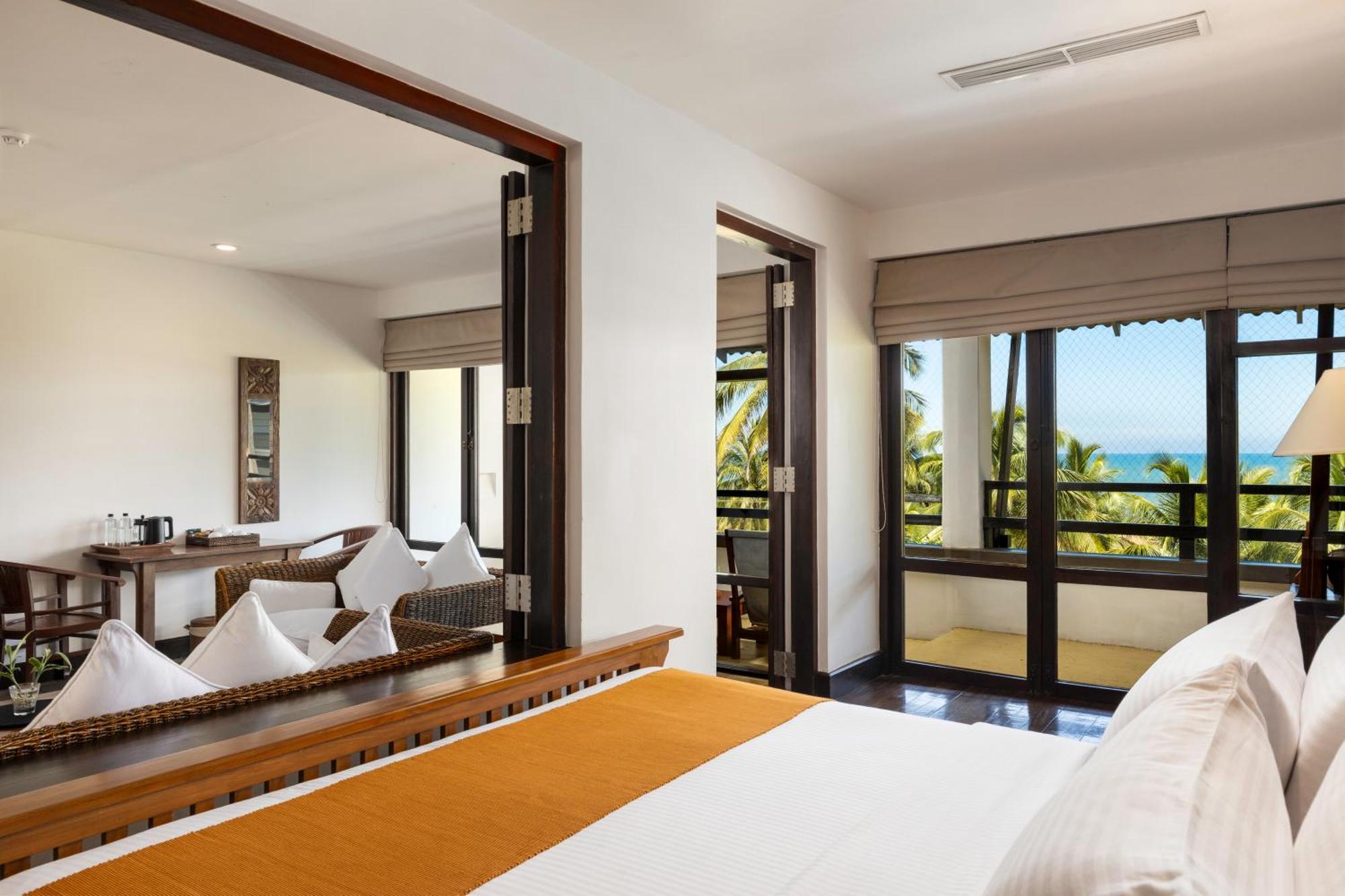 Suite Sea View at Center Point Black Coral & at Seaside Social restaurants