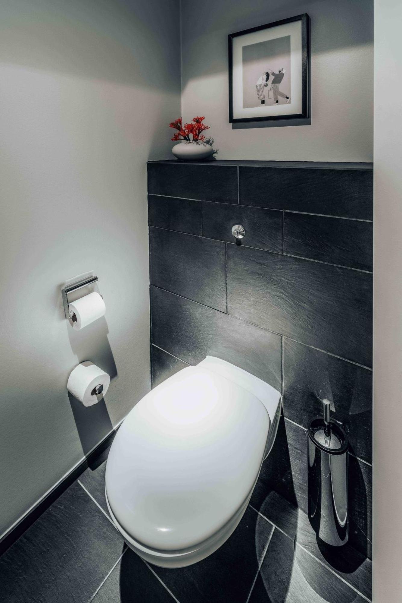 Double Room Shower