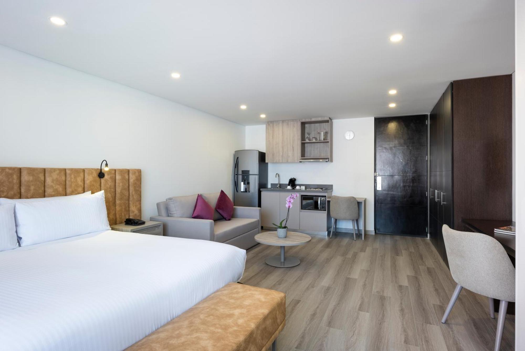 Deluxe Junior Suite