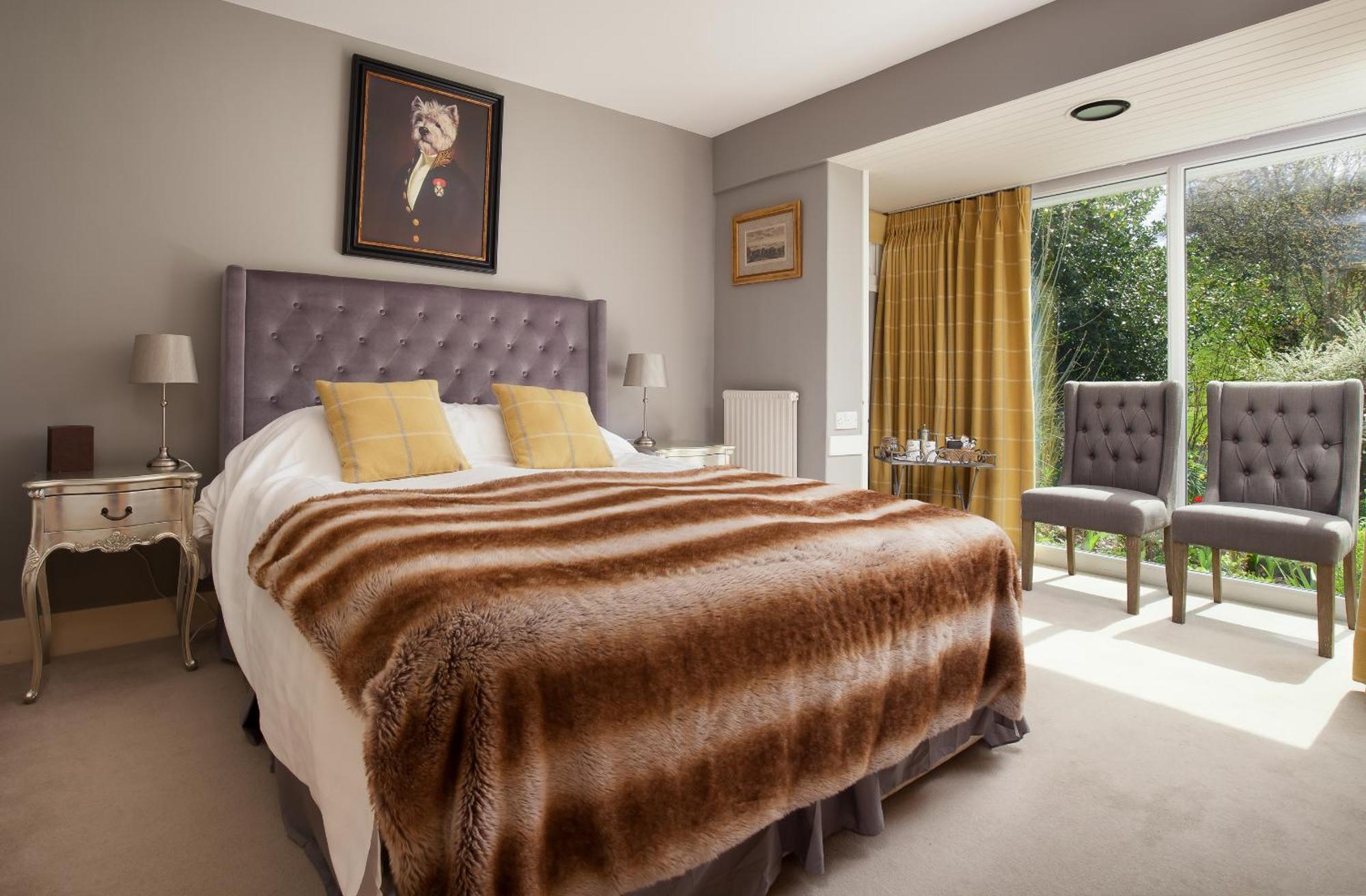 Standard King Room