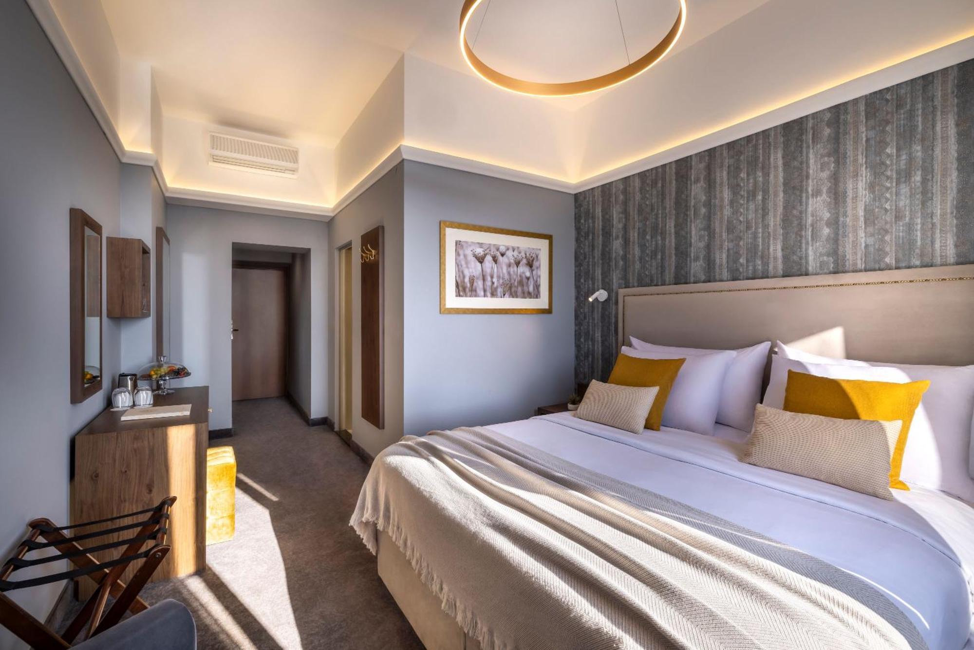 Room 2 Seaside