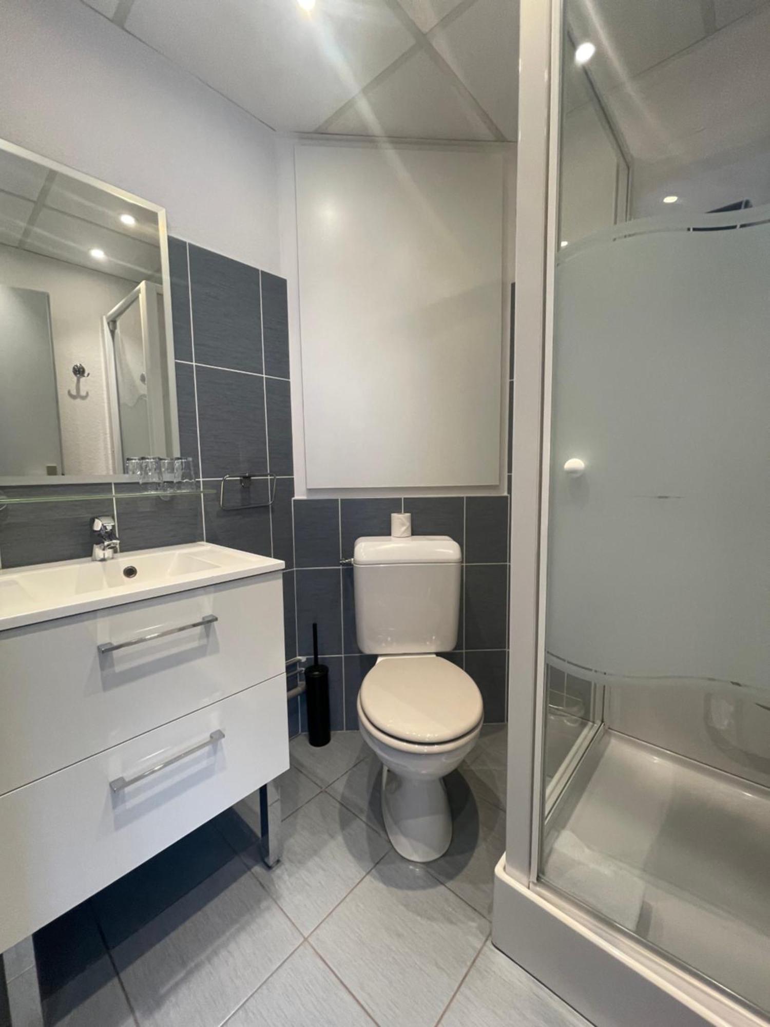 Double Room,1628654890:JPEG