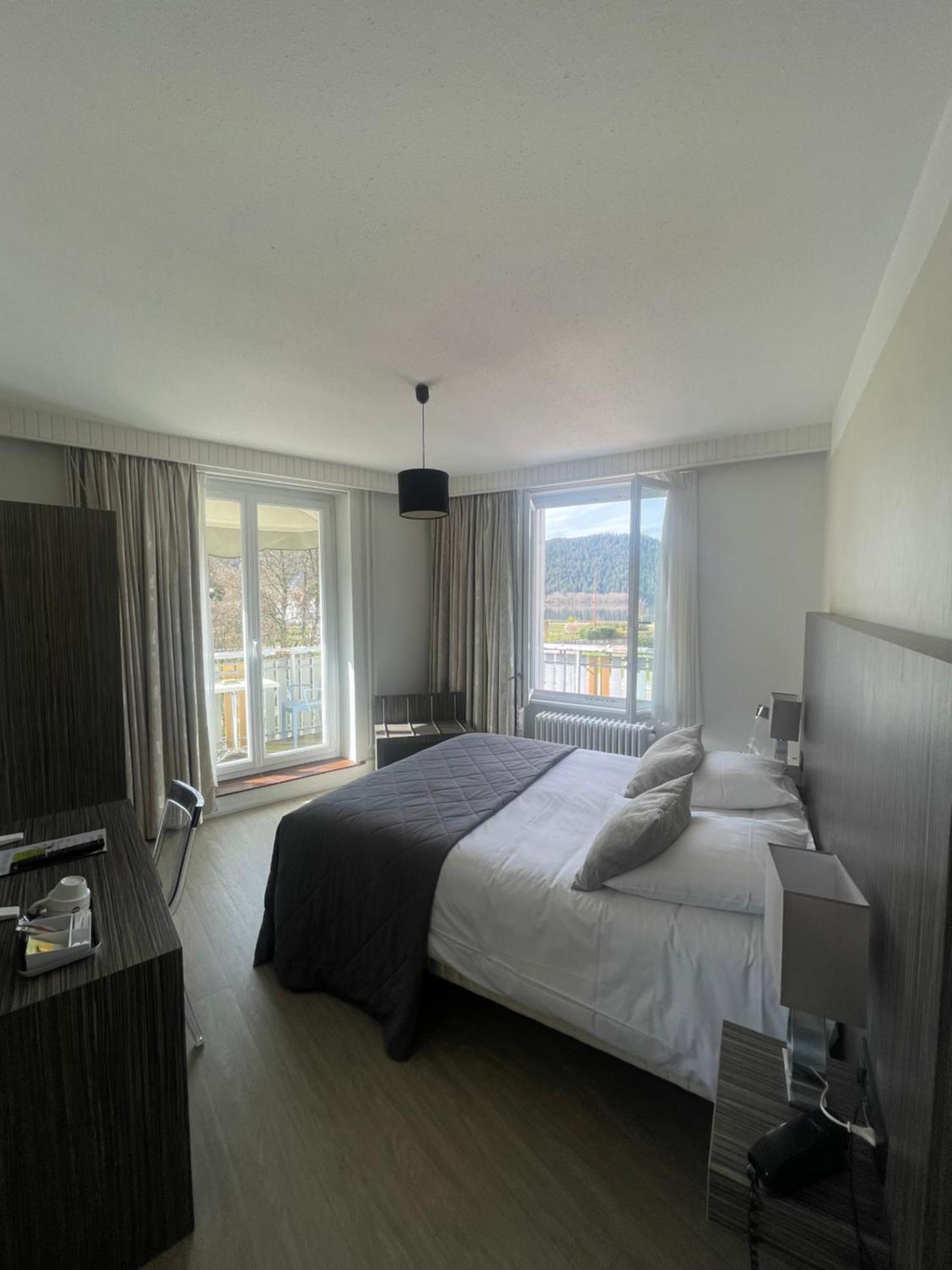 Deluxe Double Room Balcony & lake view