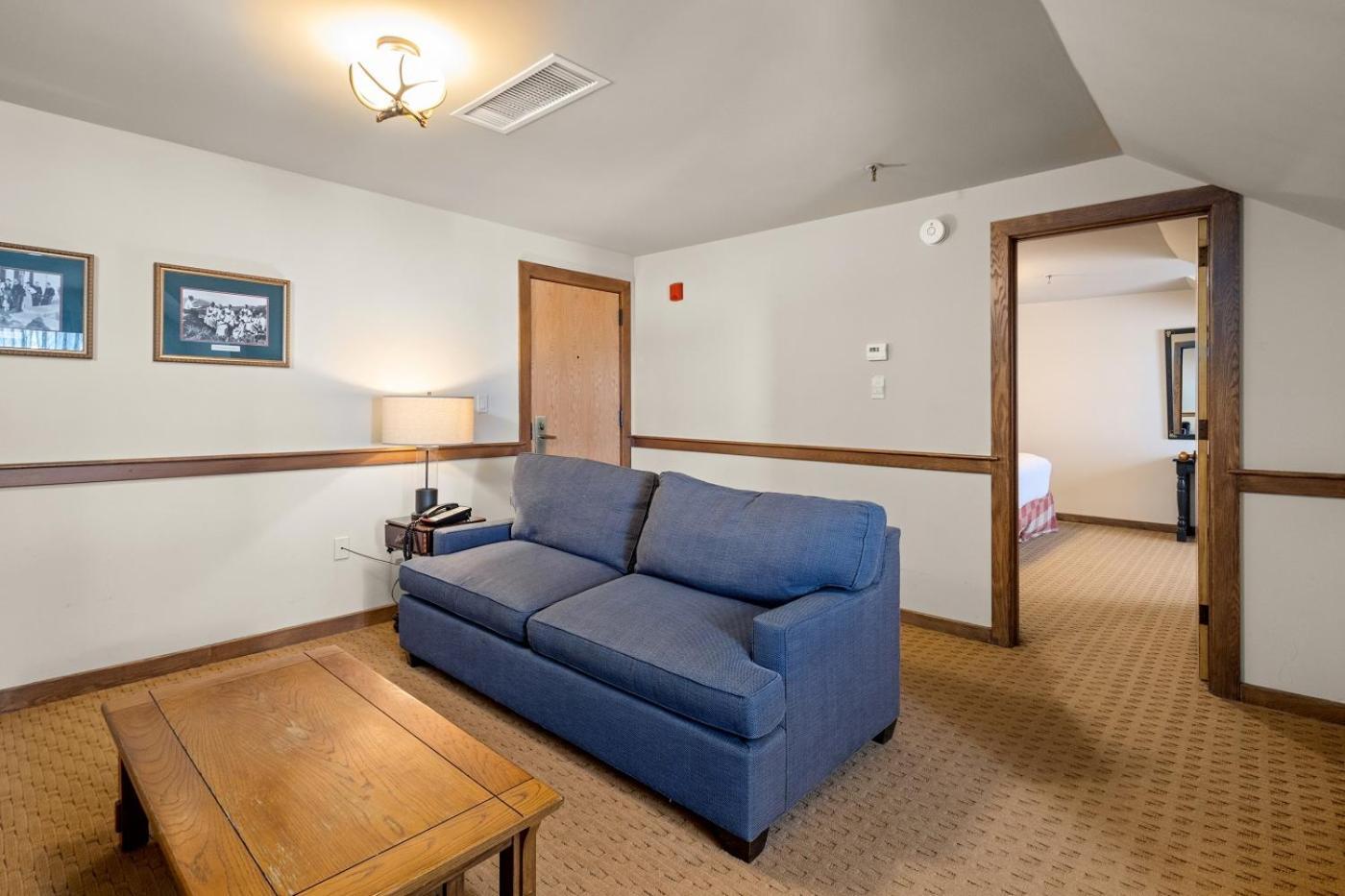 One-Bedroom Suite,1629391467:JPEG