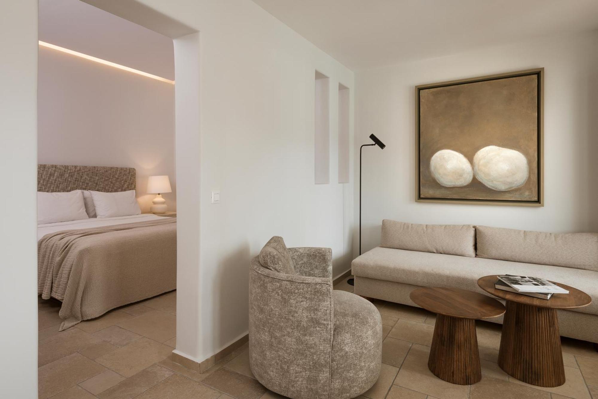 Amaria Suite