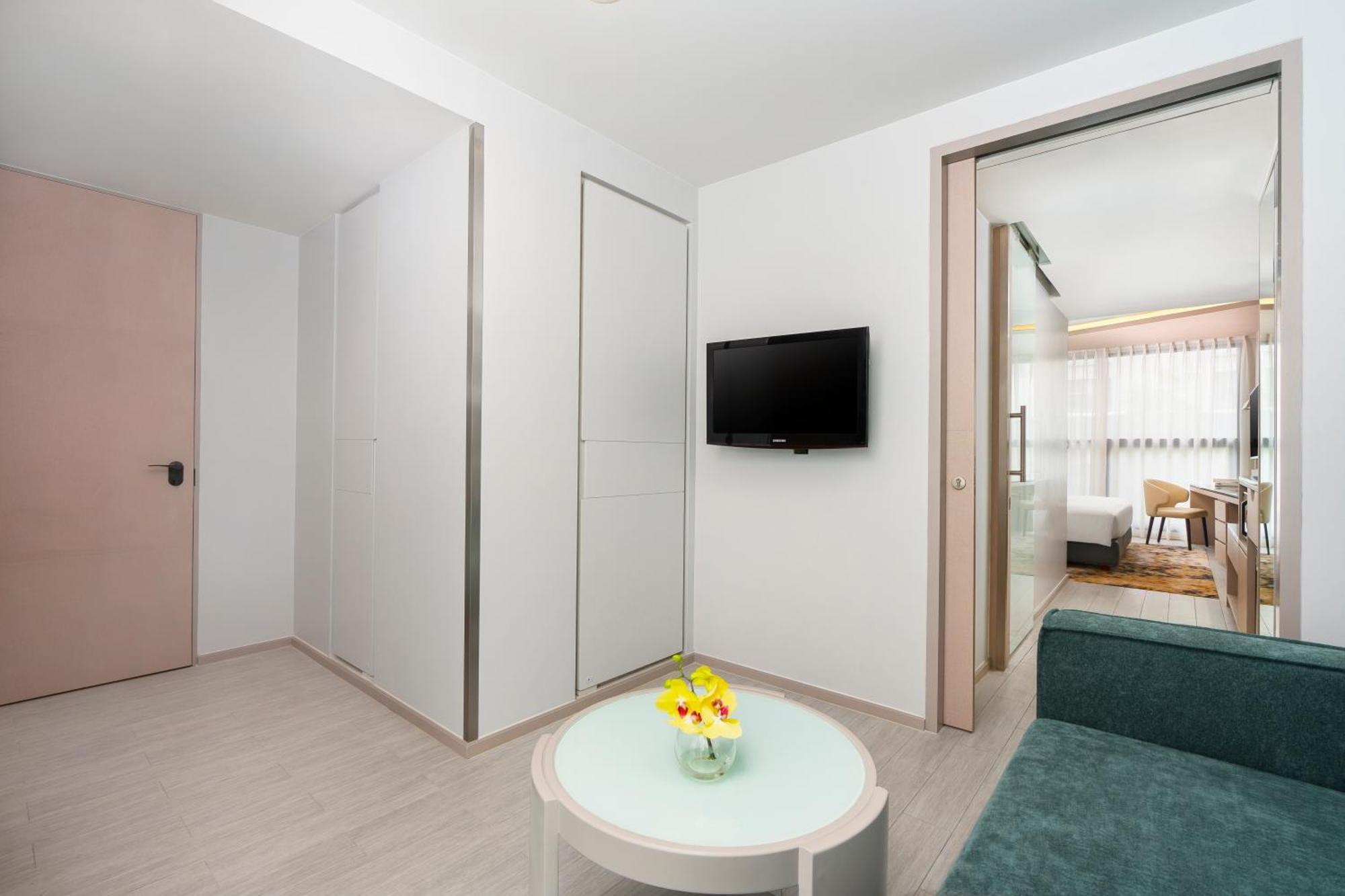 Double Studio Room Two Single Beds Sofa Bed