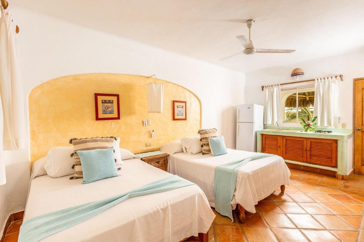 Twin Room with Private Bathroom