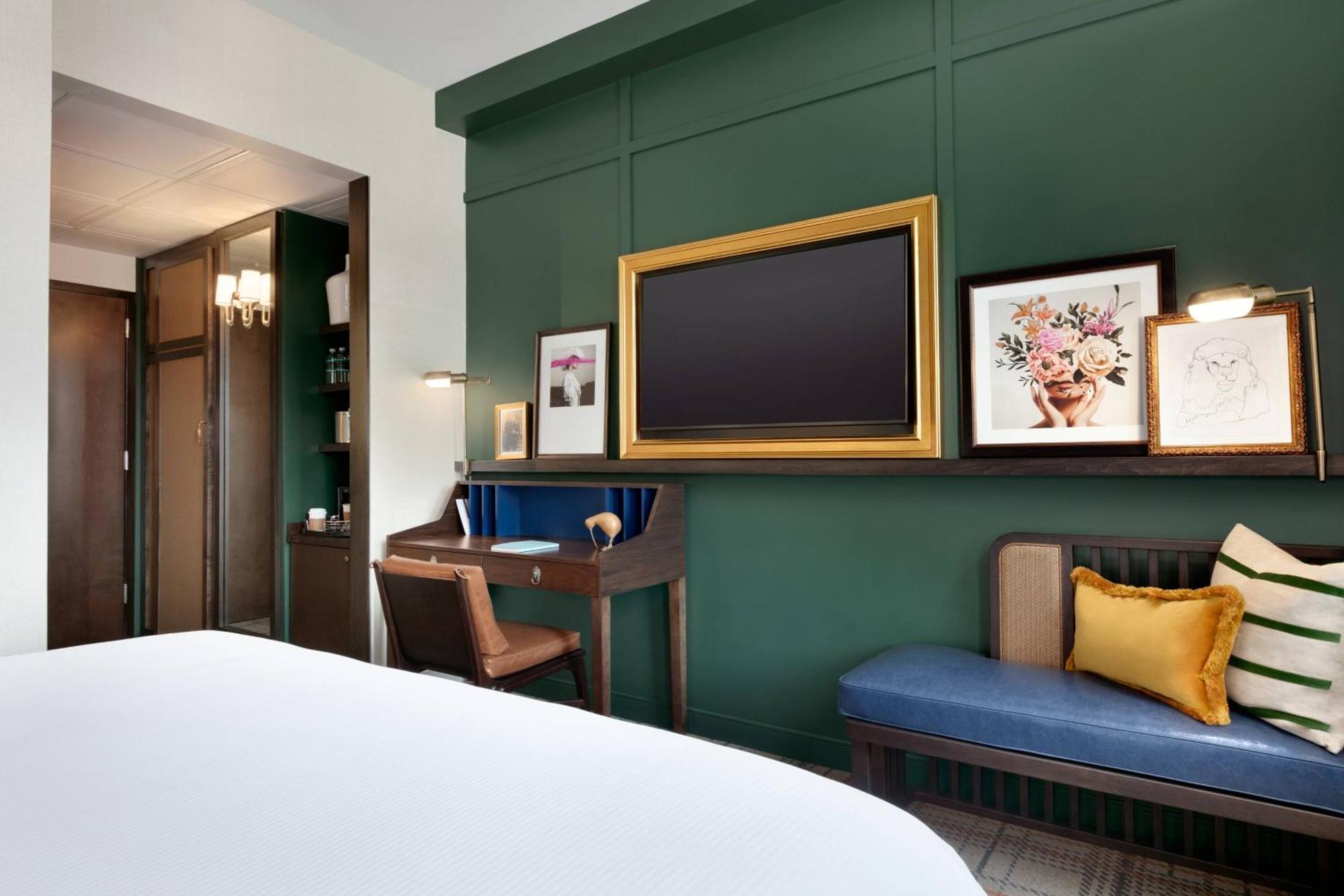 King Room