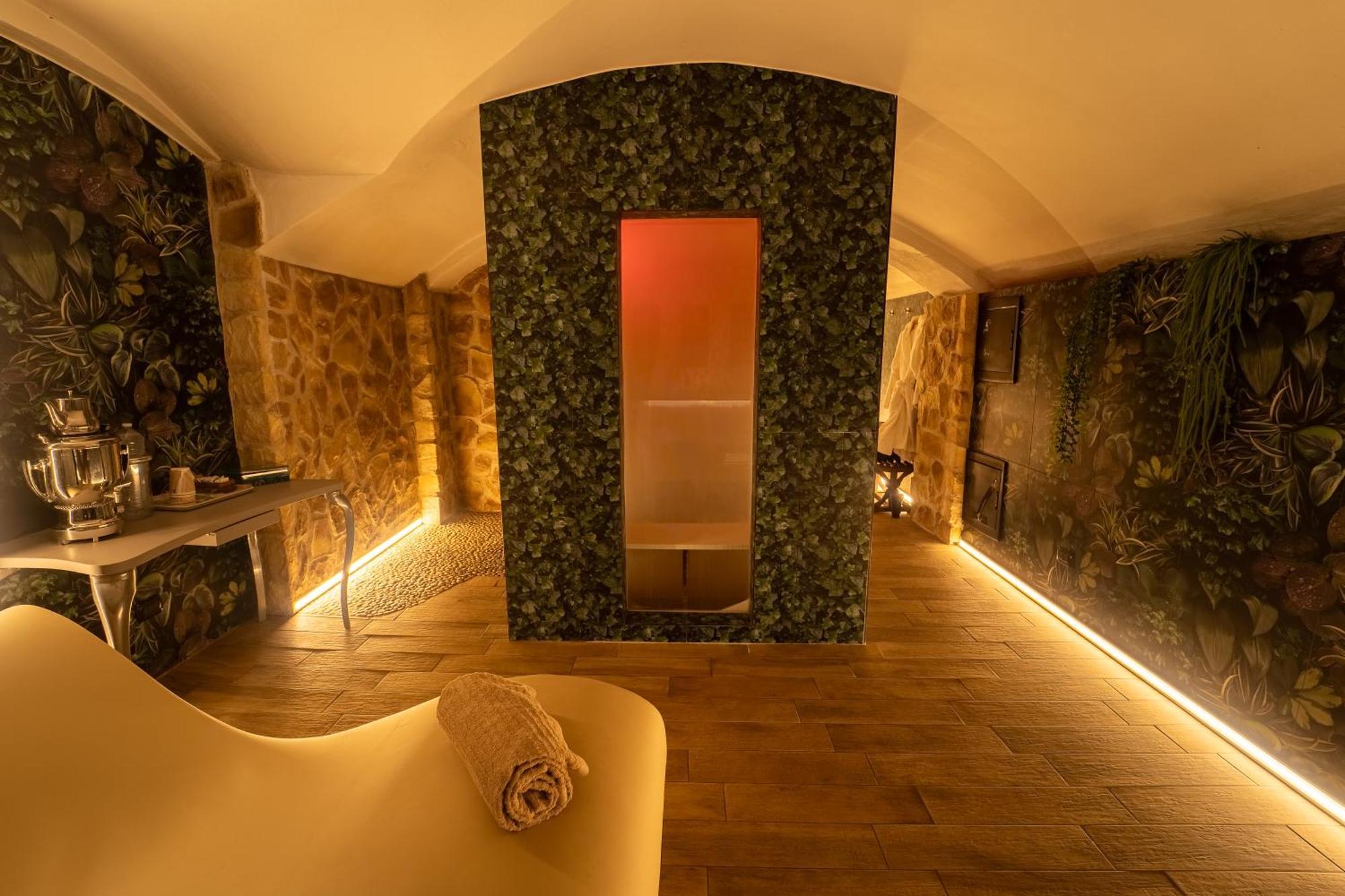 Double or Twin Room Spa Access