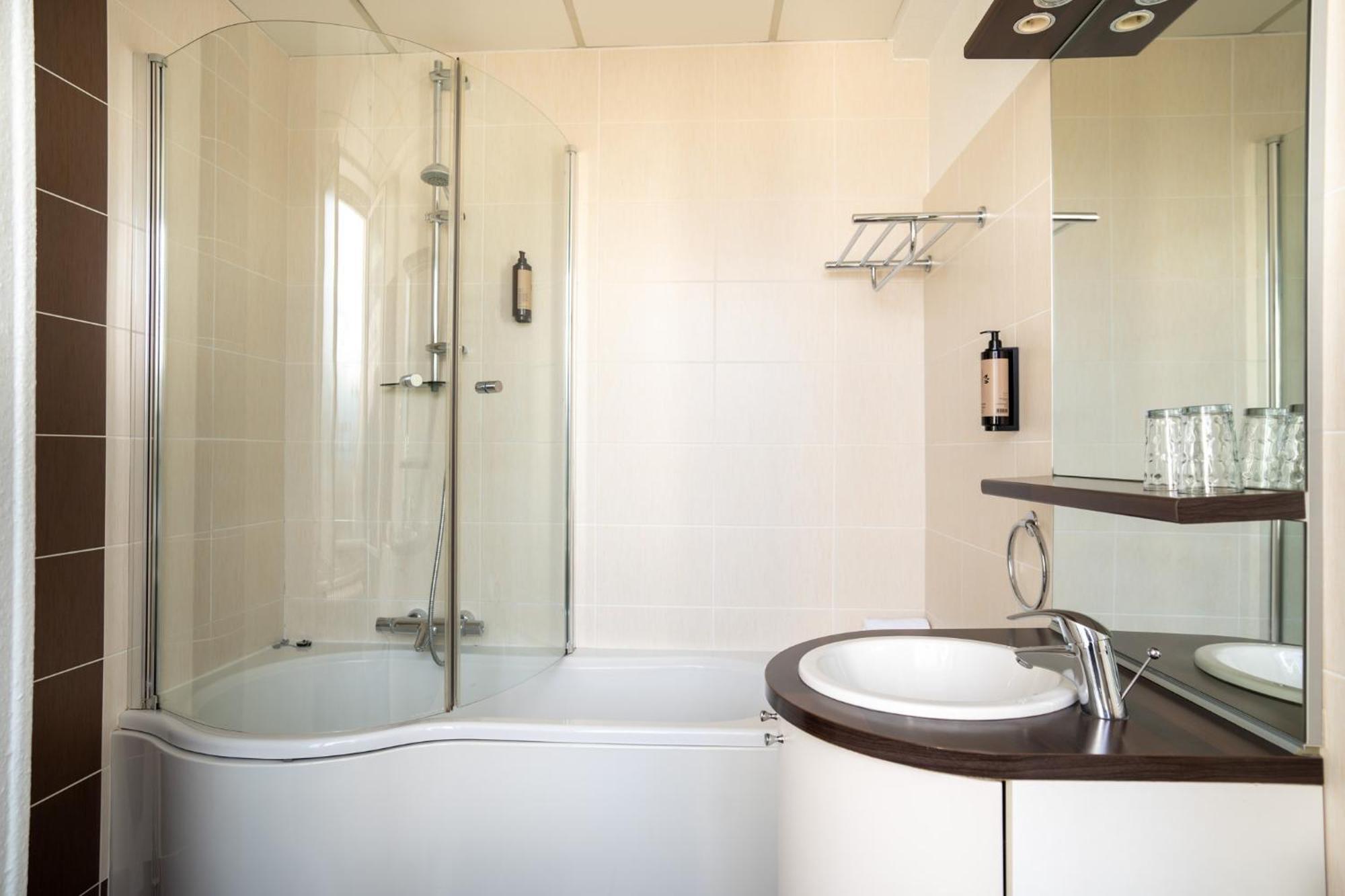 Deluxe Double Room Balcony & lake view