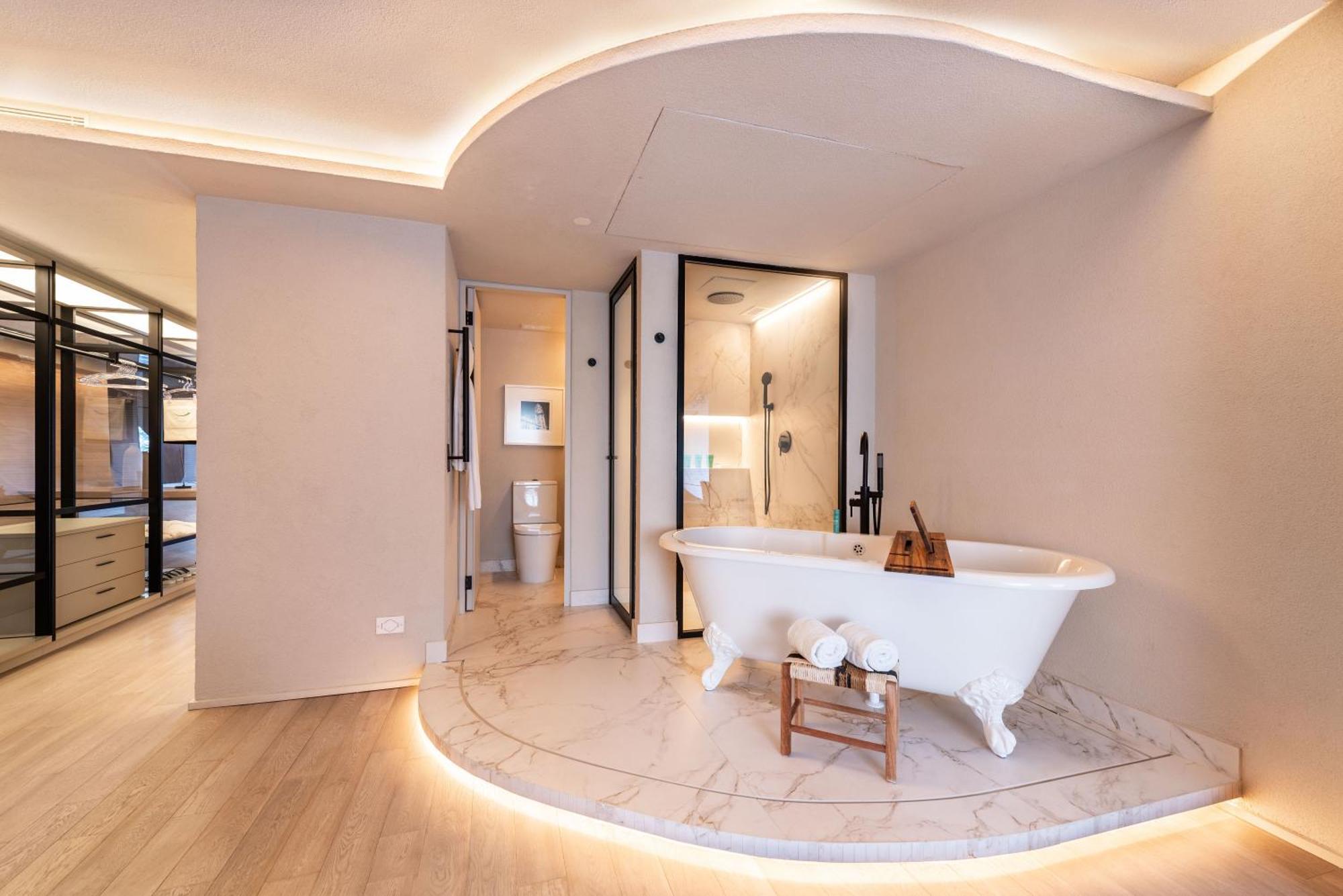 Suite Rodeo Drive