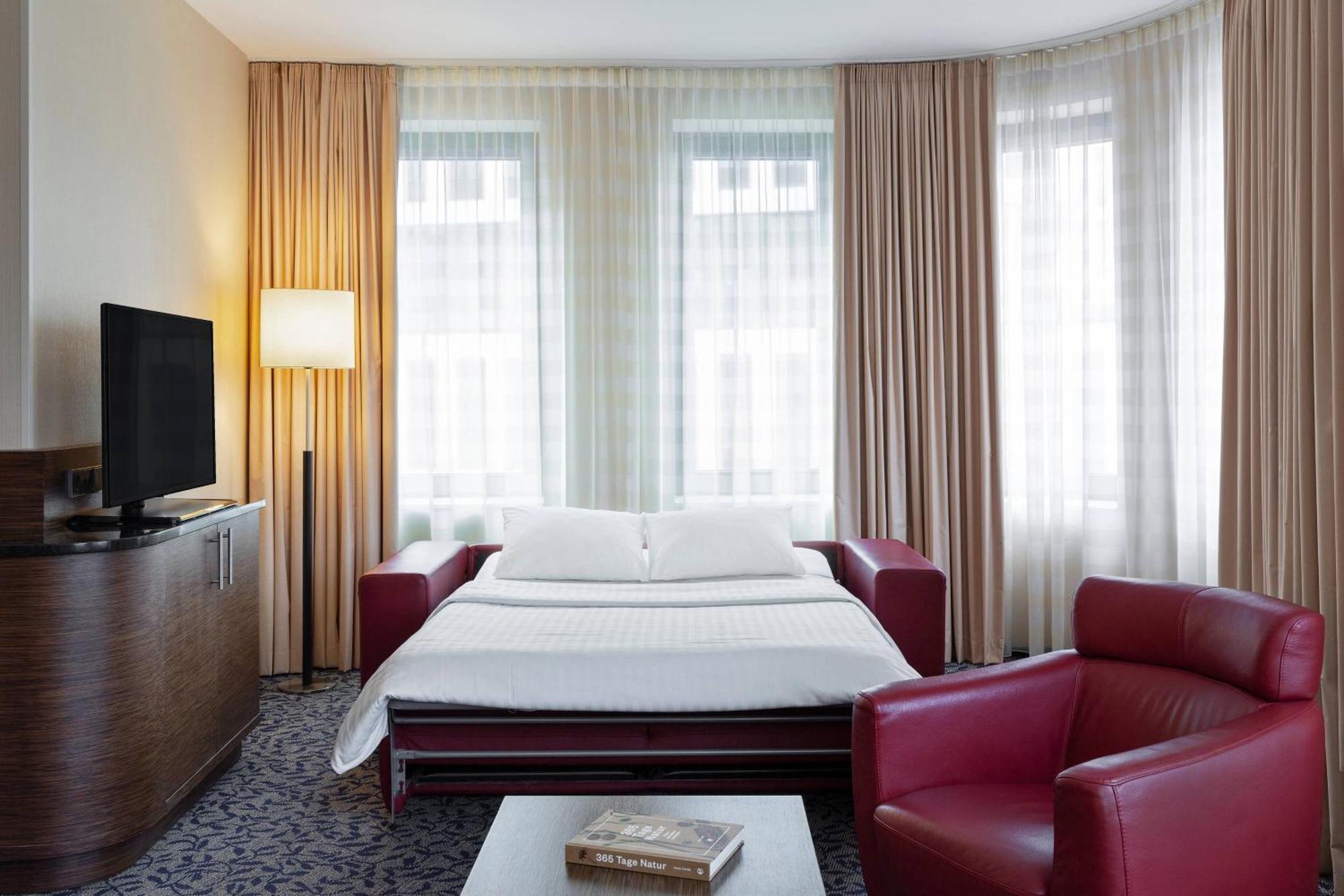 One-Bedroom Suite