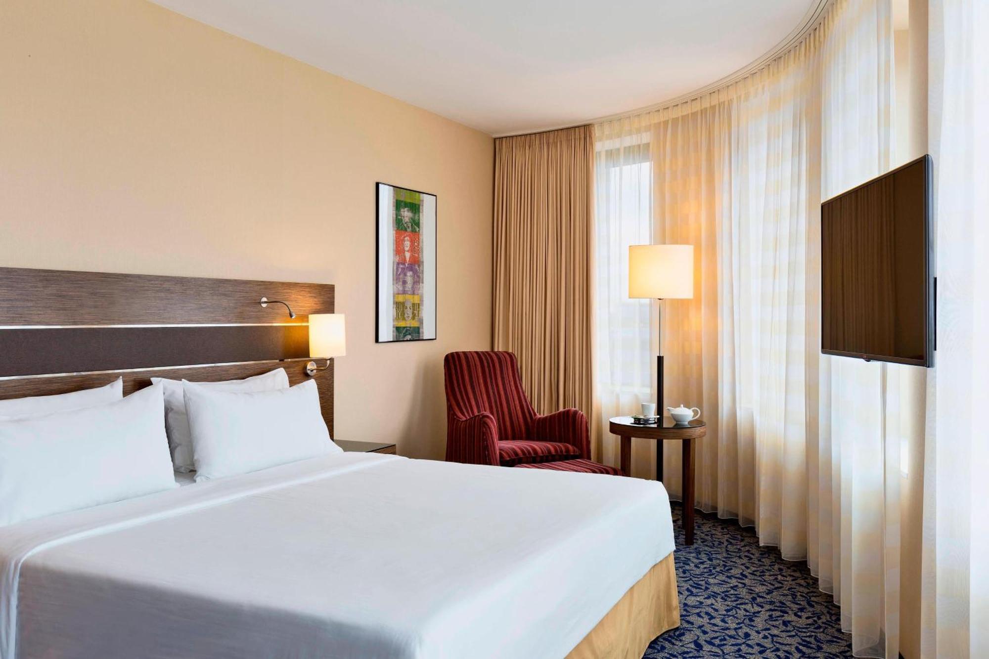 One-Bedroom Suite