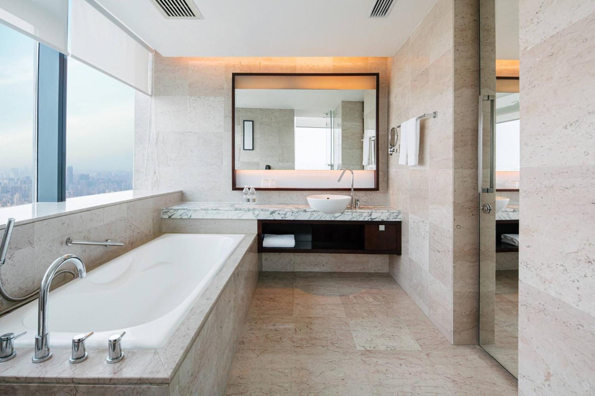 Premium King Room