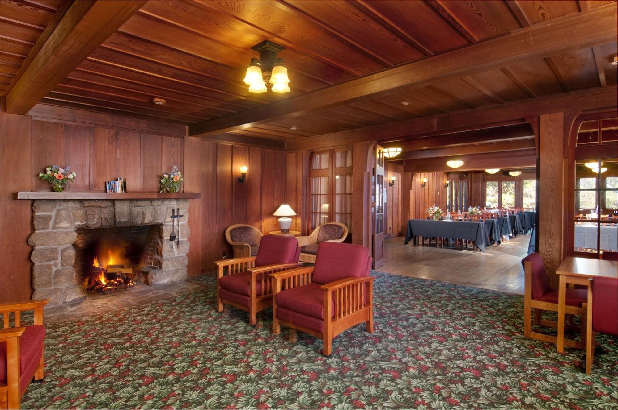 Standard Room,1632218625:JPEG