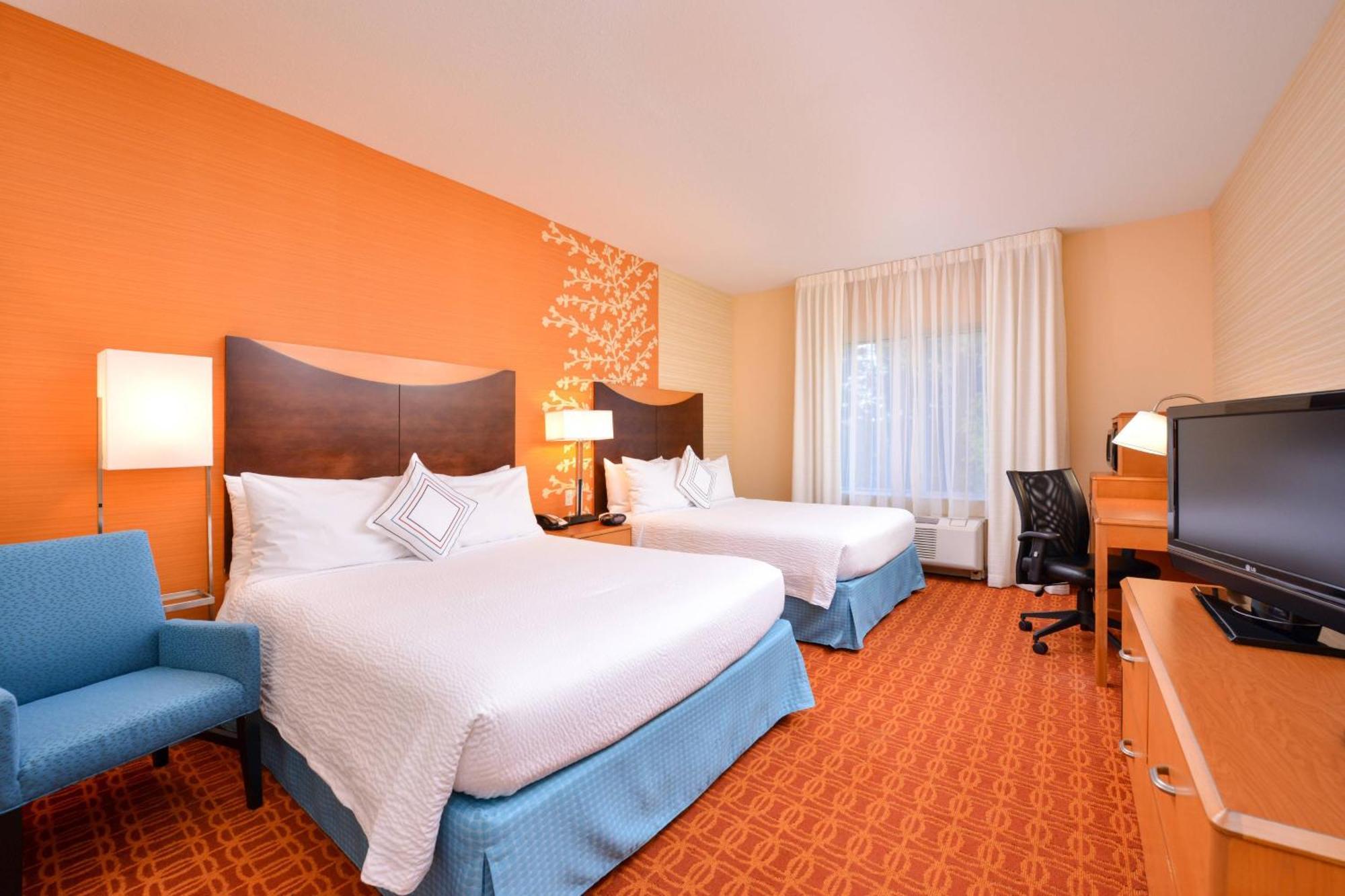 Queen Room Two Queen Beds