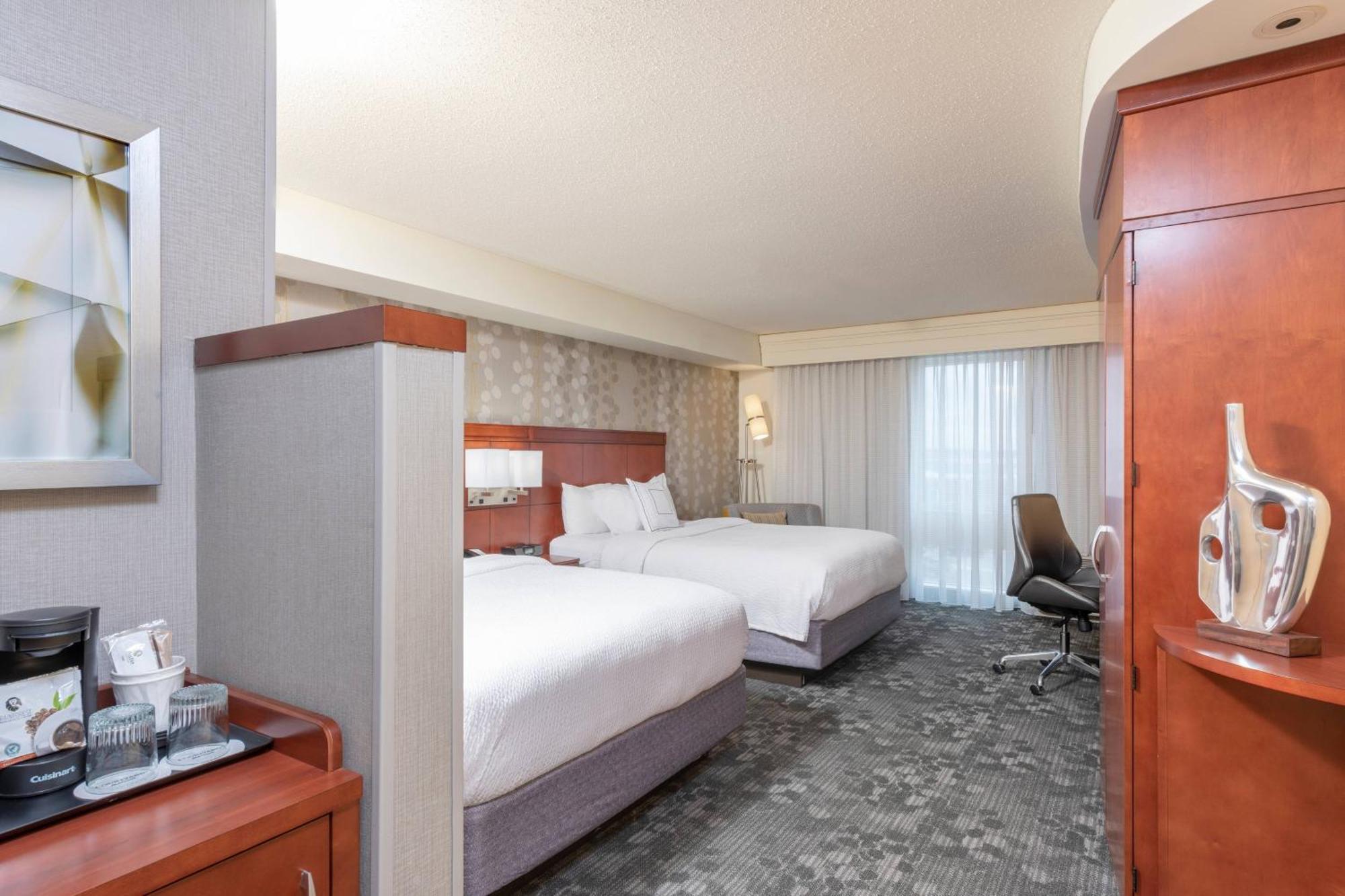 Queen Room Two Queen Beds
