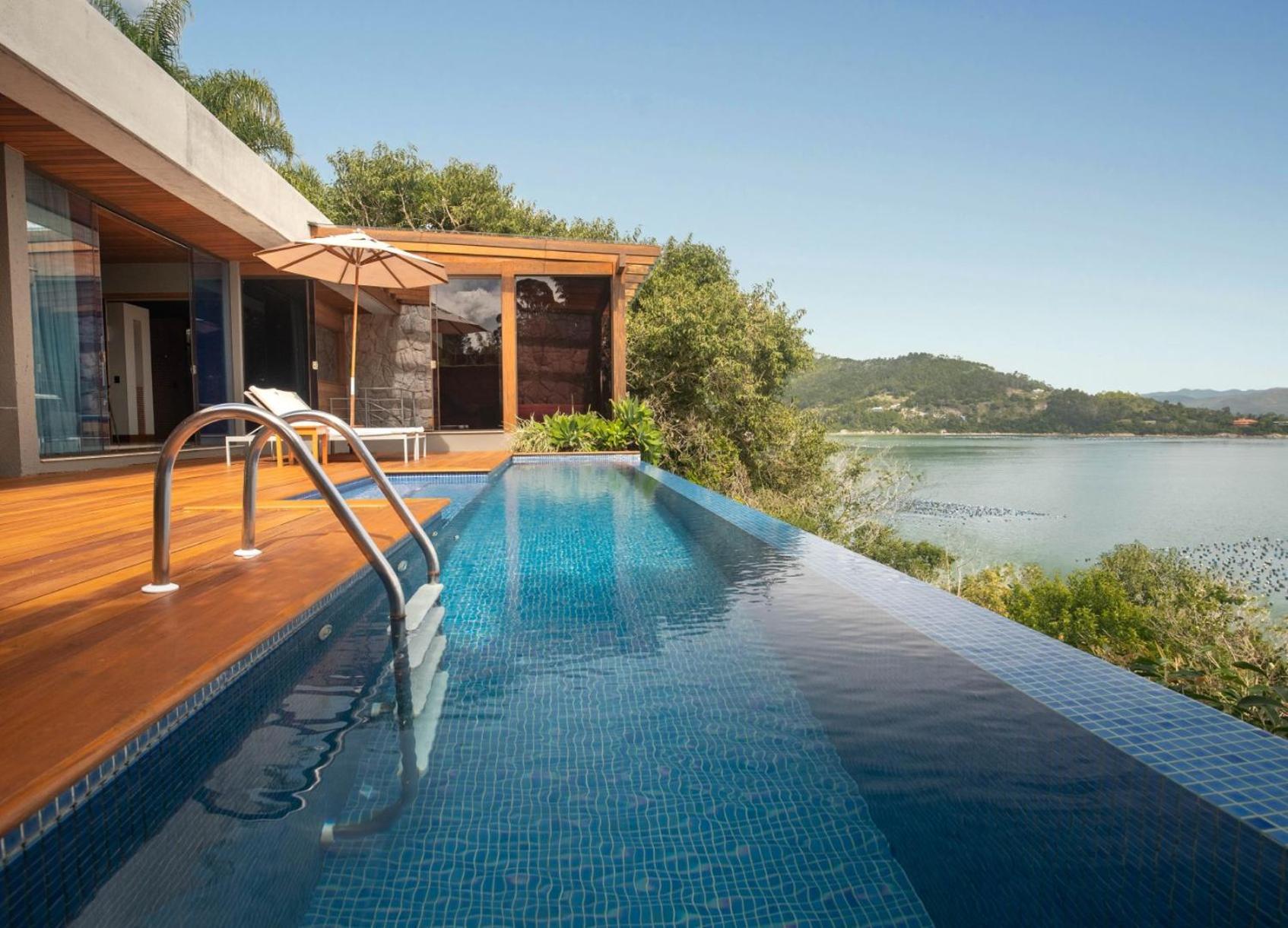 Emerald Bungalow Special