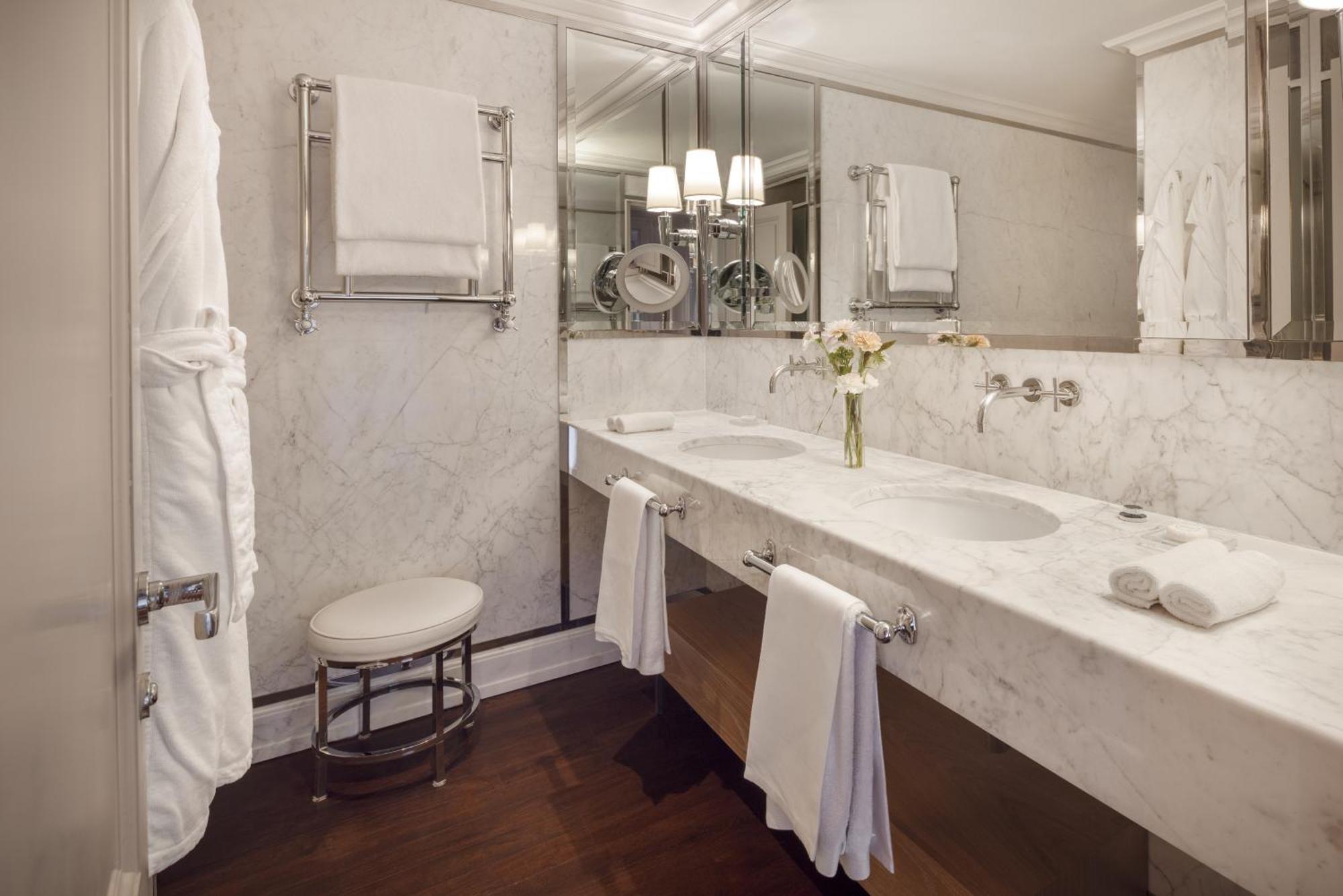 Prestige Suite River View