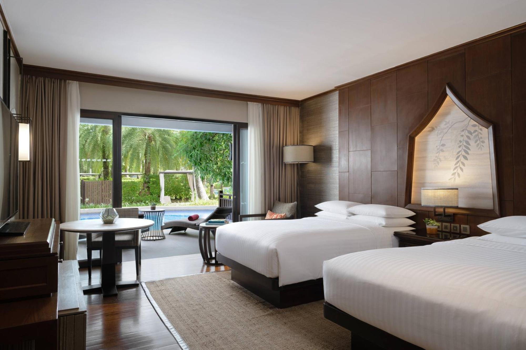 Premium Pool Access Guest room 2 Double
