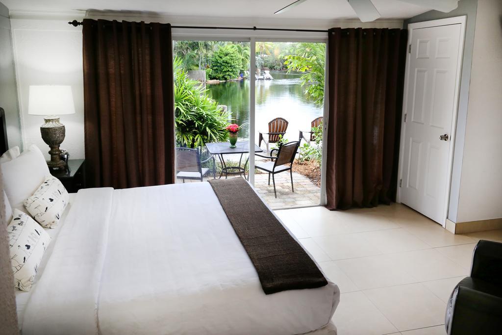 Premium King Room