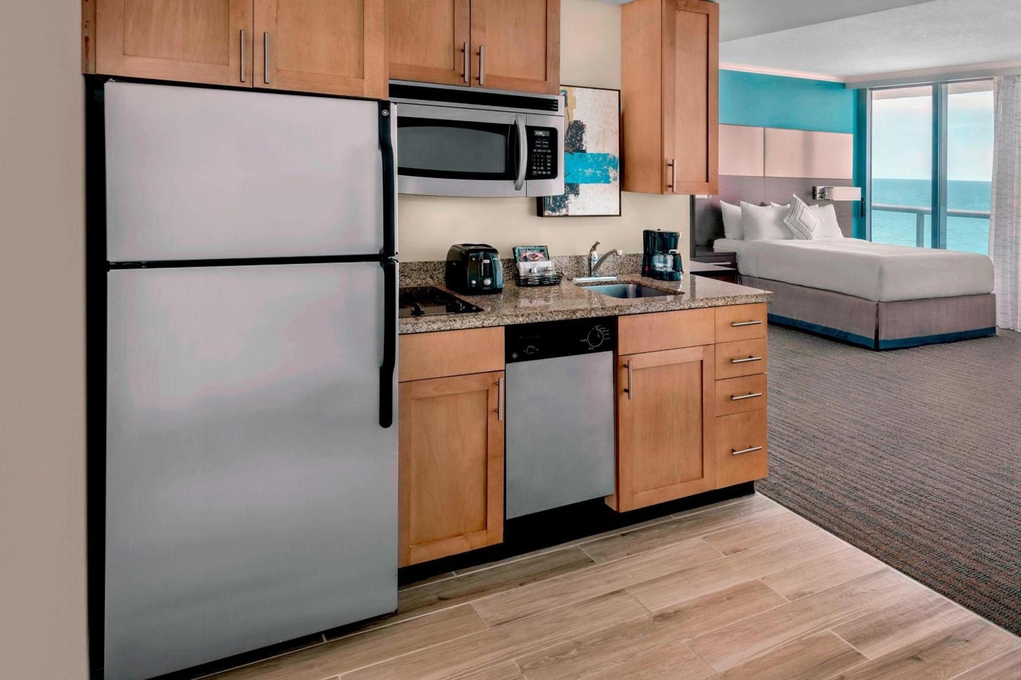 King Studio City View Low Floor