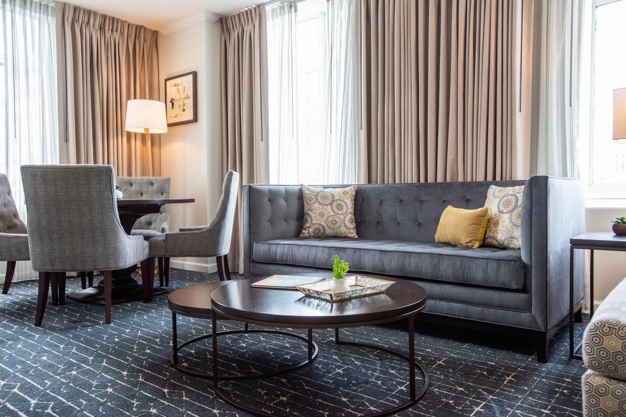 One Bedroom King Junior Suite
