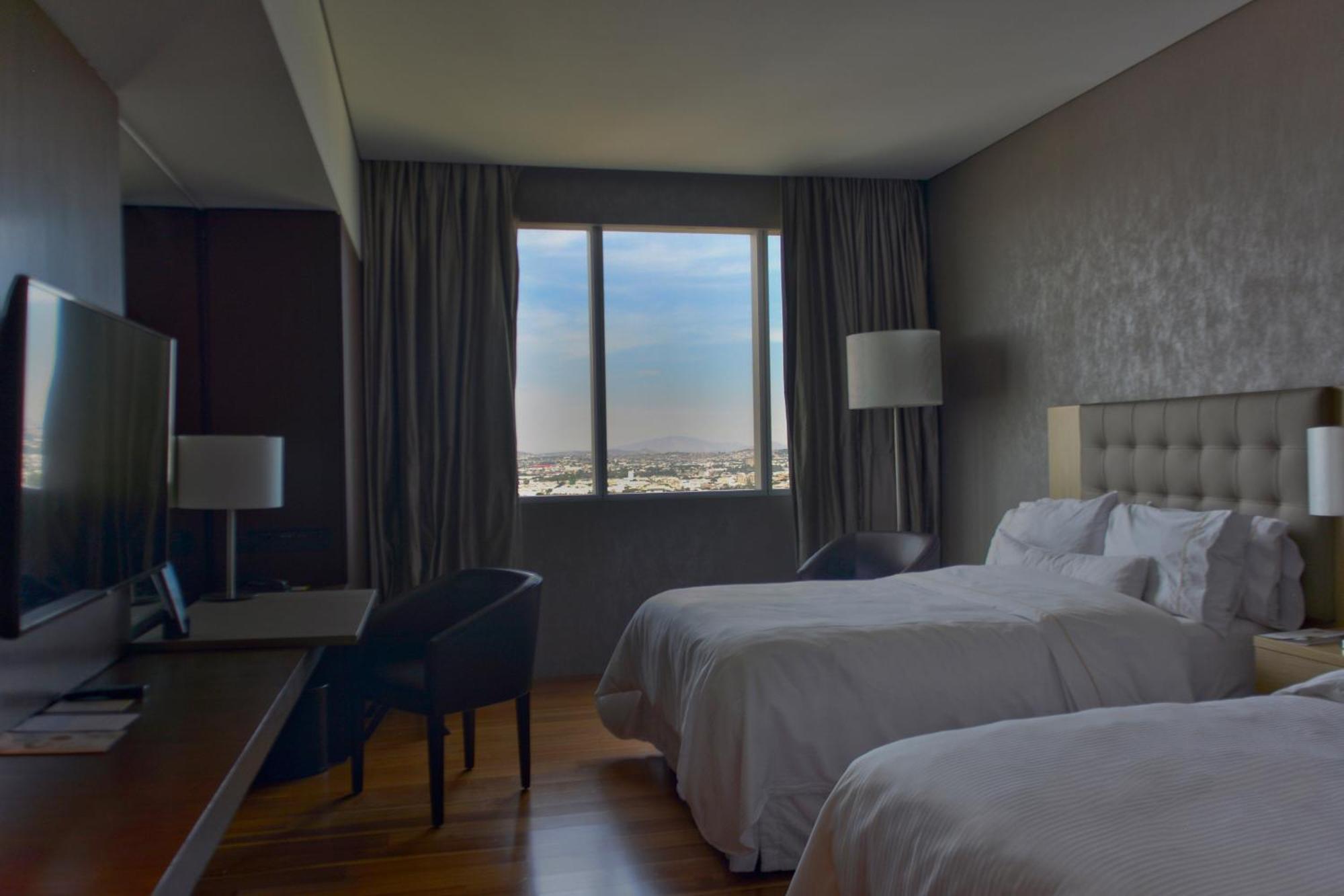 Presidential Suite 2 Bedroom Presidential Suite City view