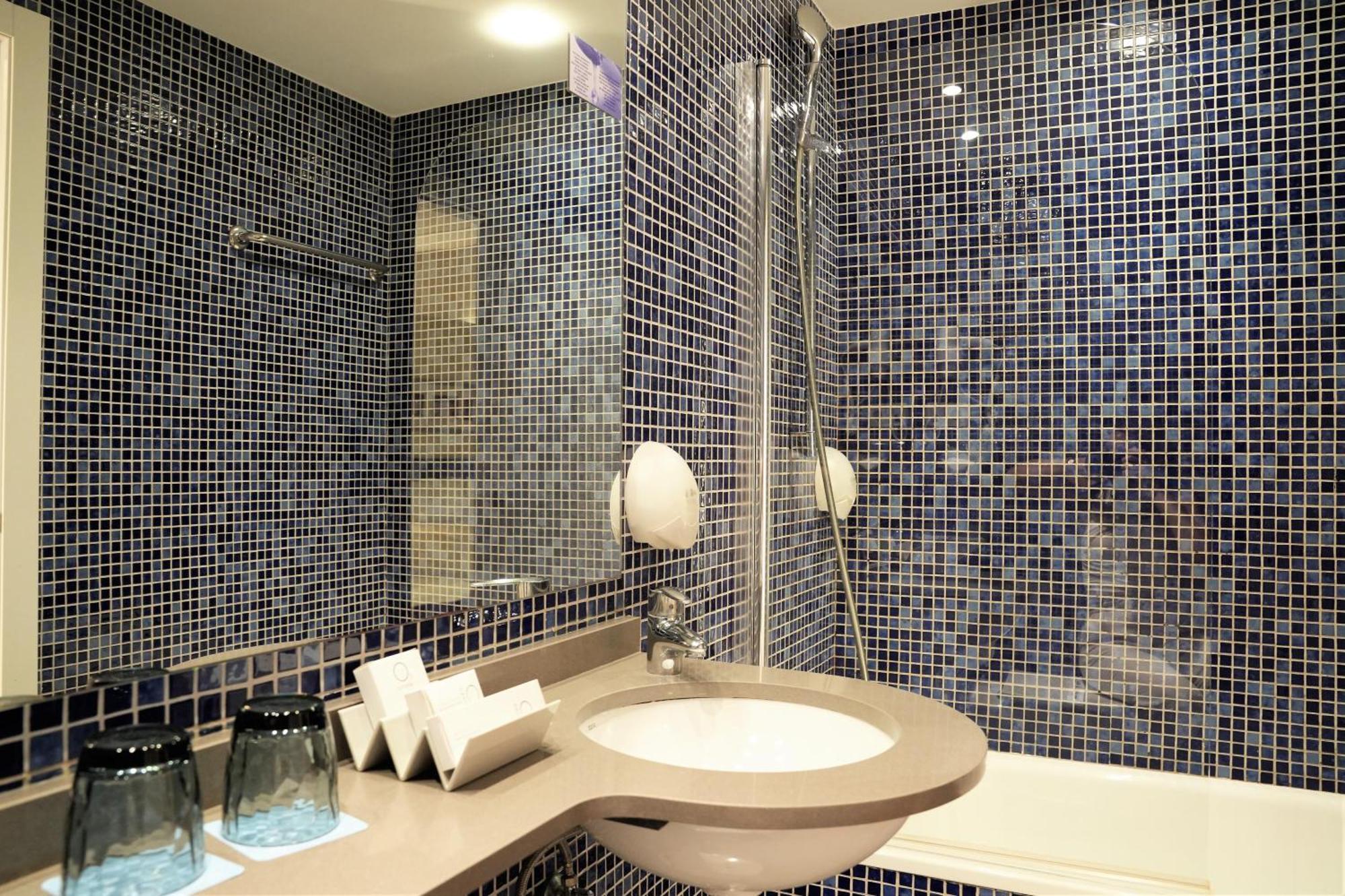 Standard Double Room (2 Adults),1636734731:JPEG