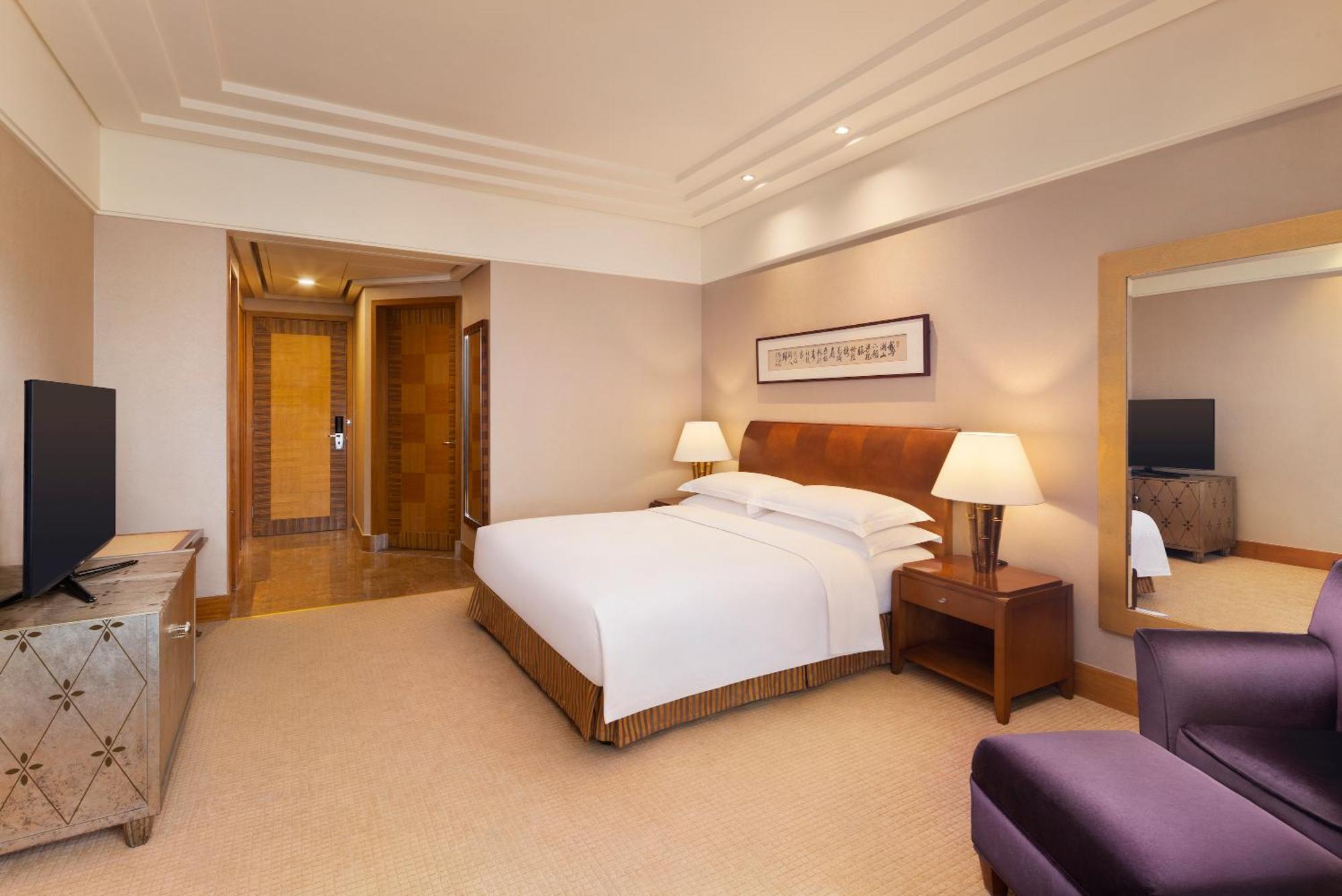 Executive King Room