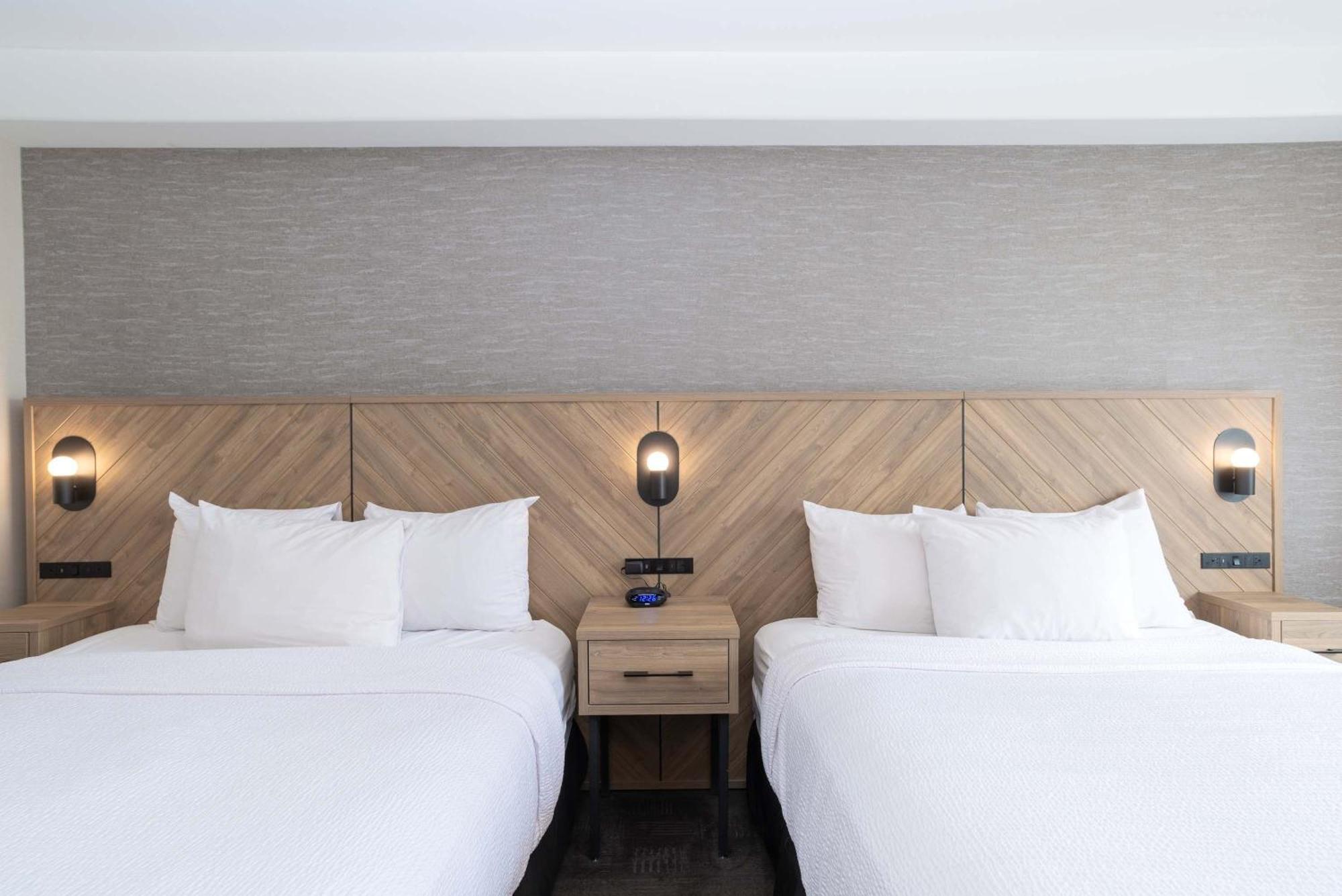 Standard Room 2 Queen Beds