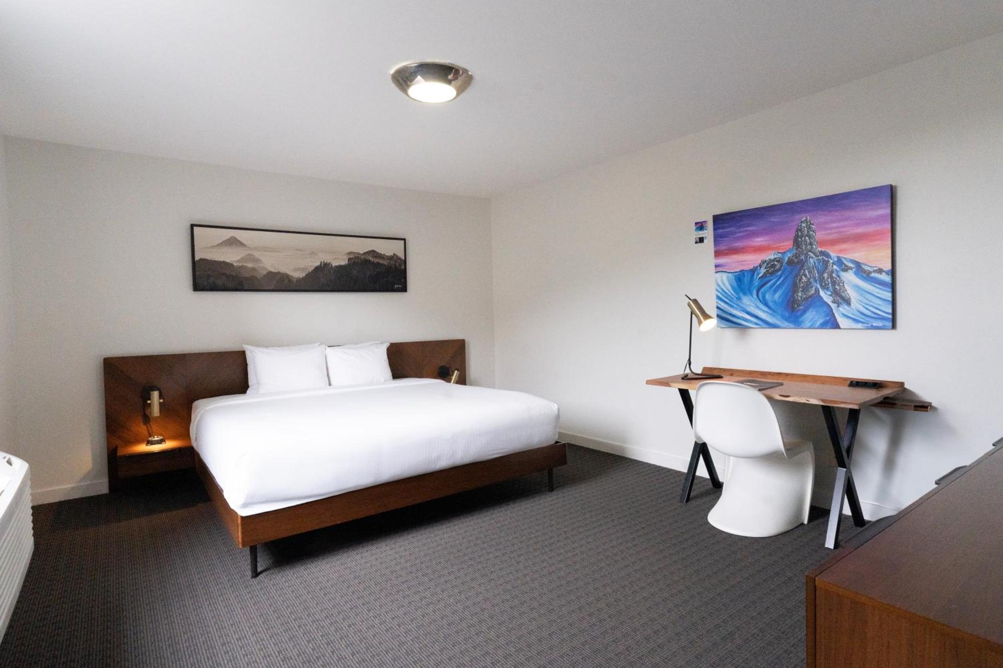 One-Bedroom Suite