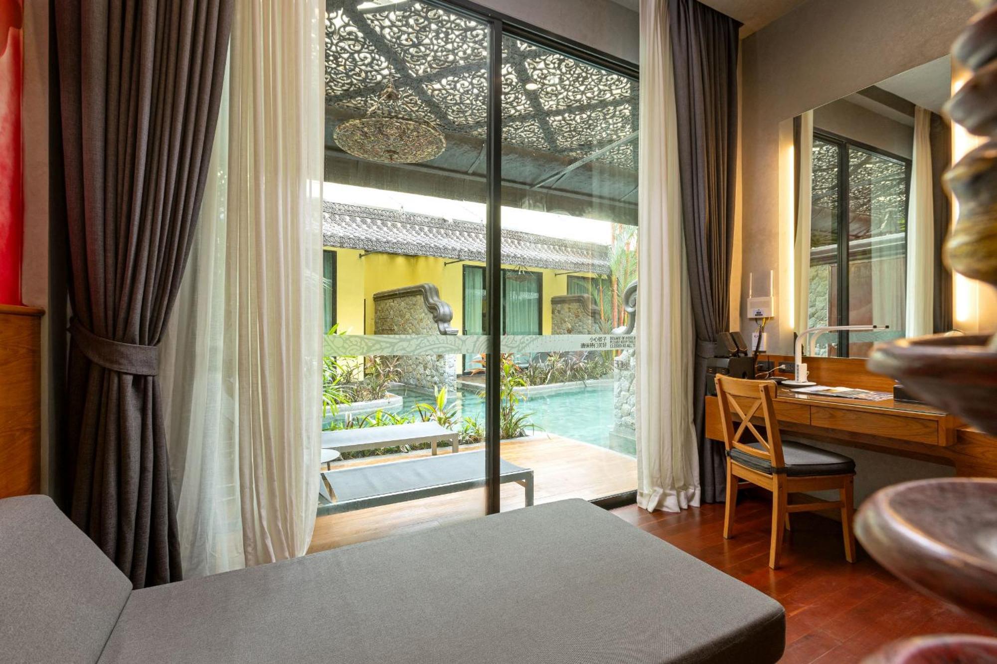 Double or Twin Room Swimming Pool Access