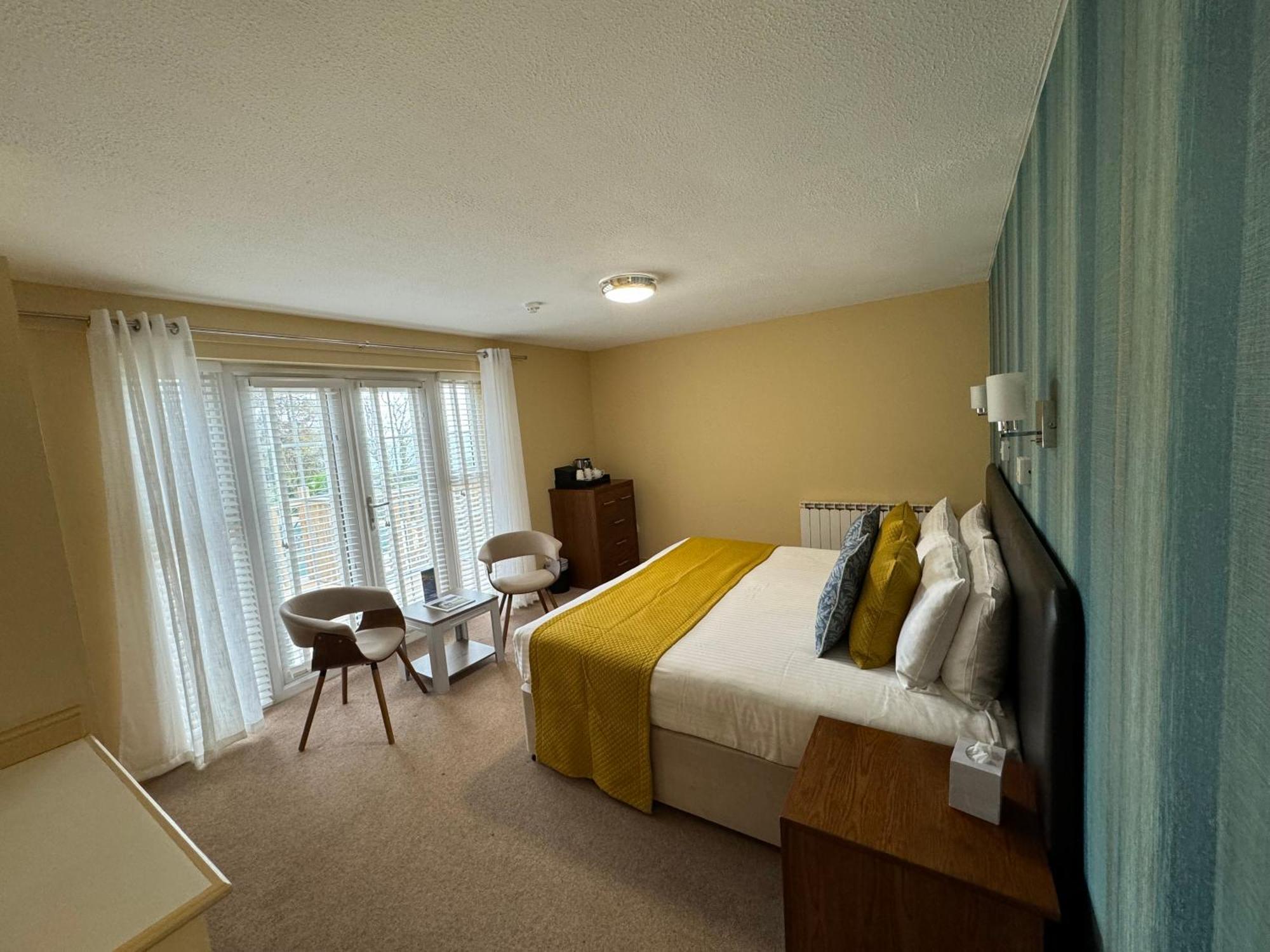 Superior Double or Twin Room with Sea View,1637718797:JPEG