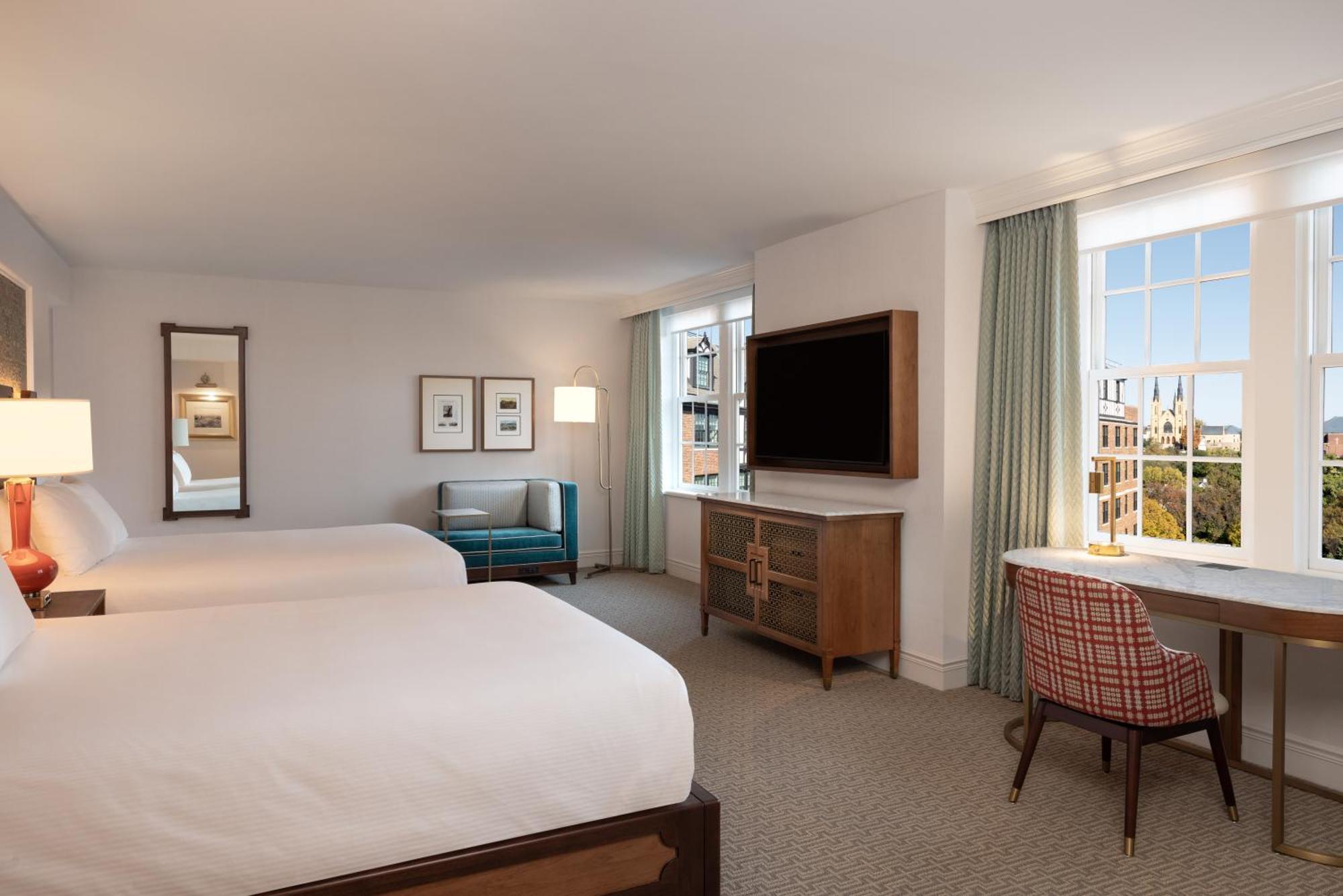 Queen Room Two Queen Beds Hearing Access