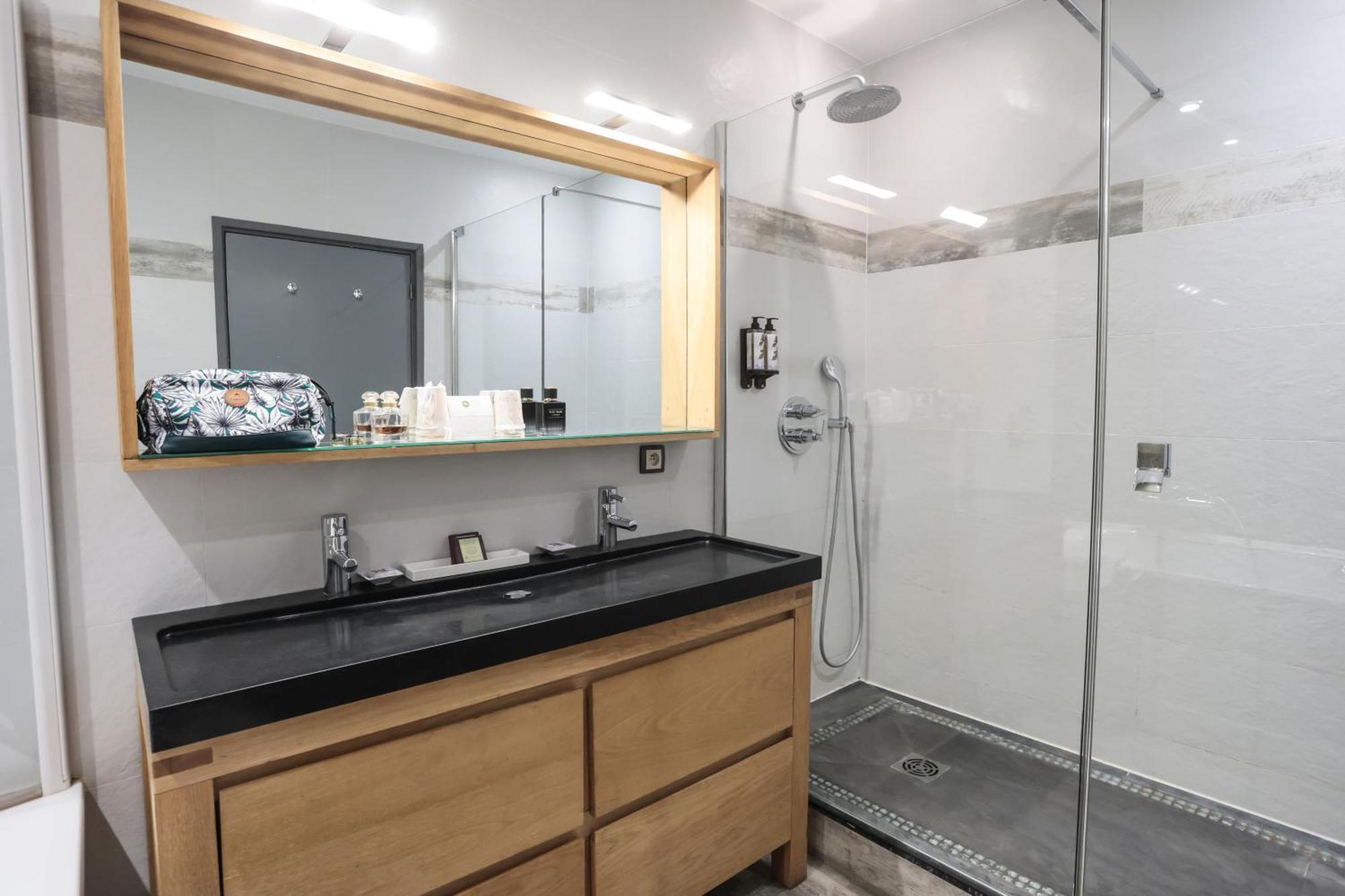 Junior Suite Spa Access